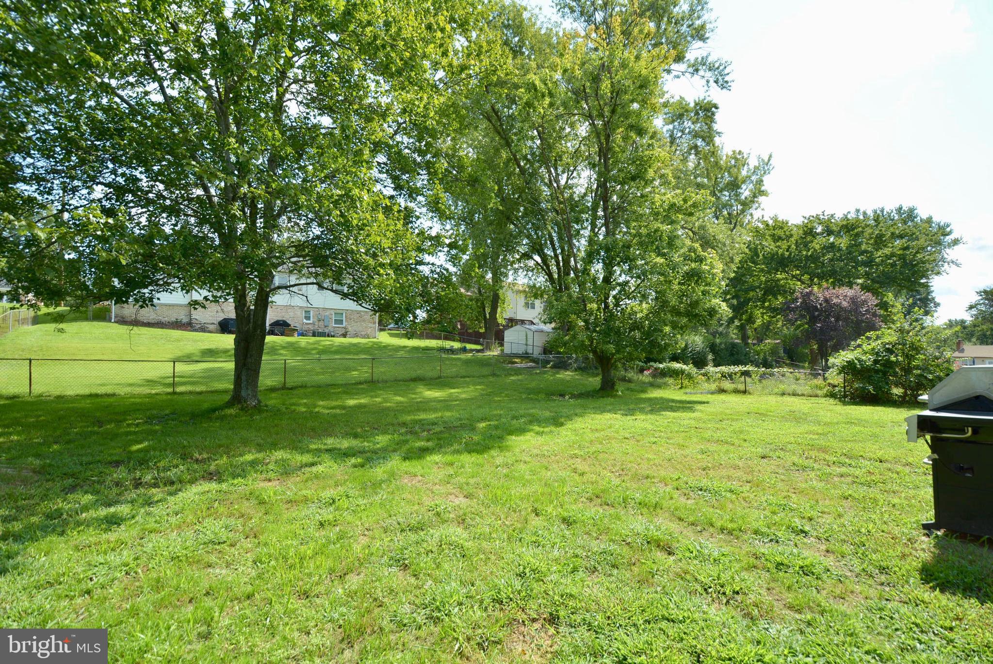 NORTH ROBLEE ACRES - Residential