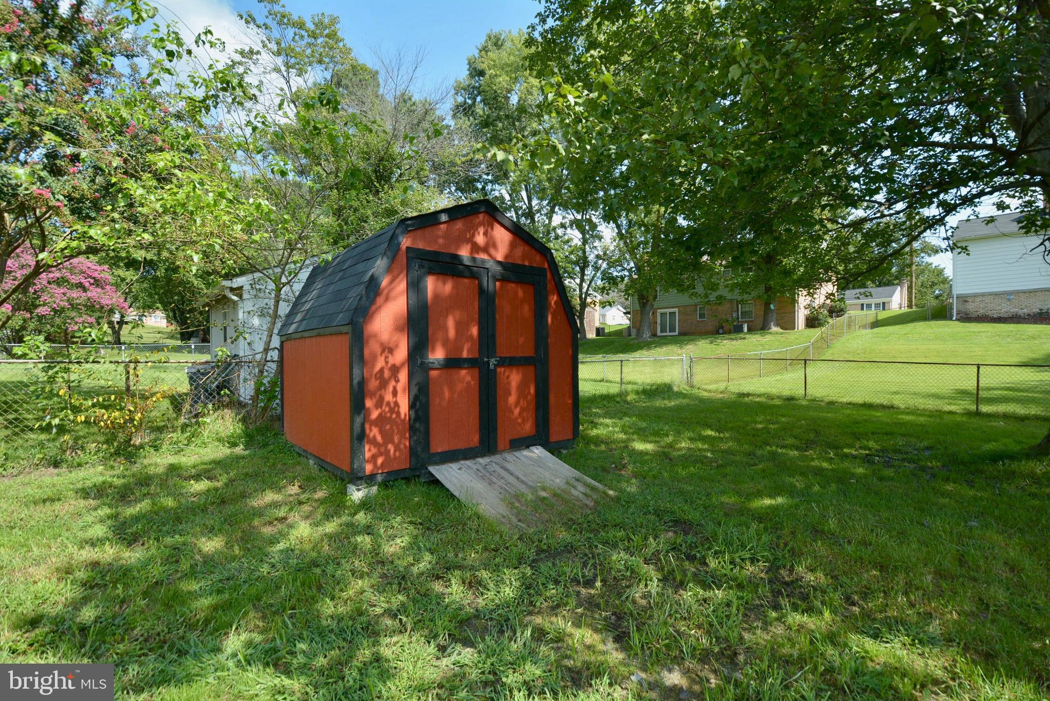 NORTH ROBLEE ACRES - Residential