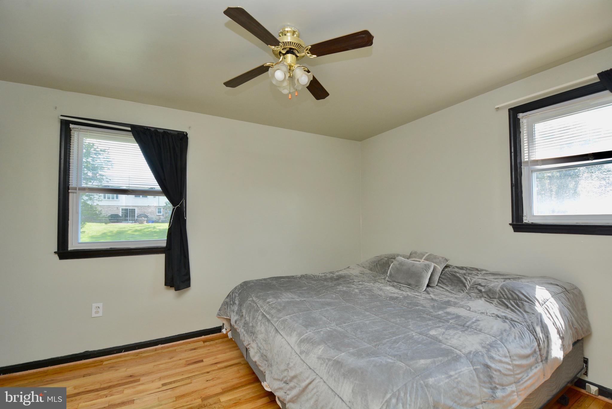 NORTH ROBLEE ACRES - Residential