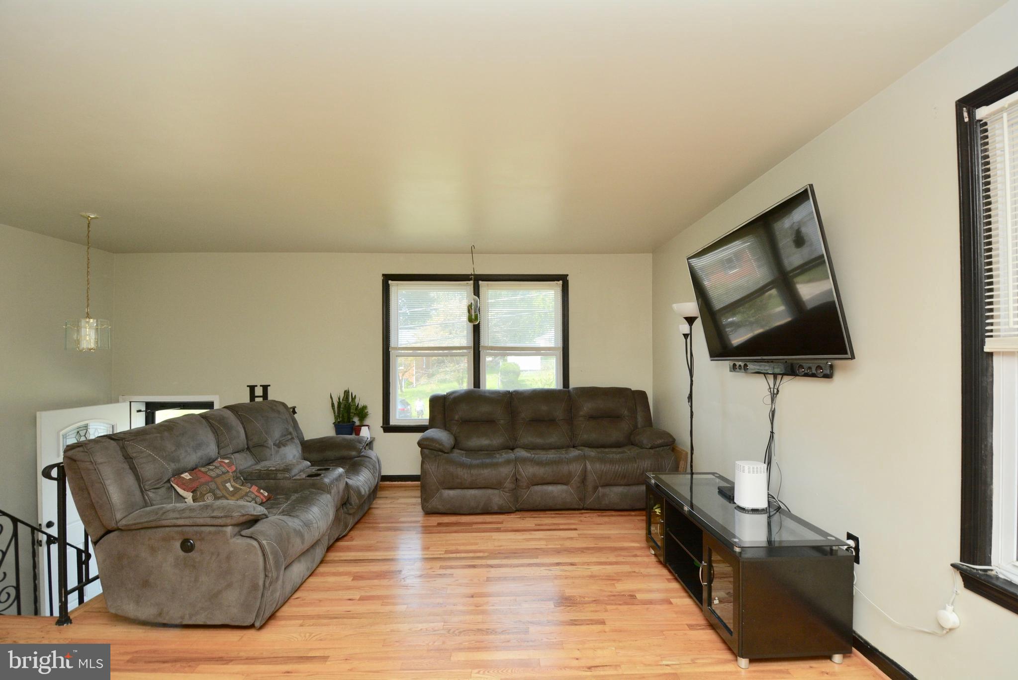 NORTH ROBLEE ACRES - Residential