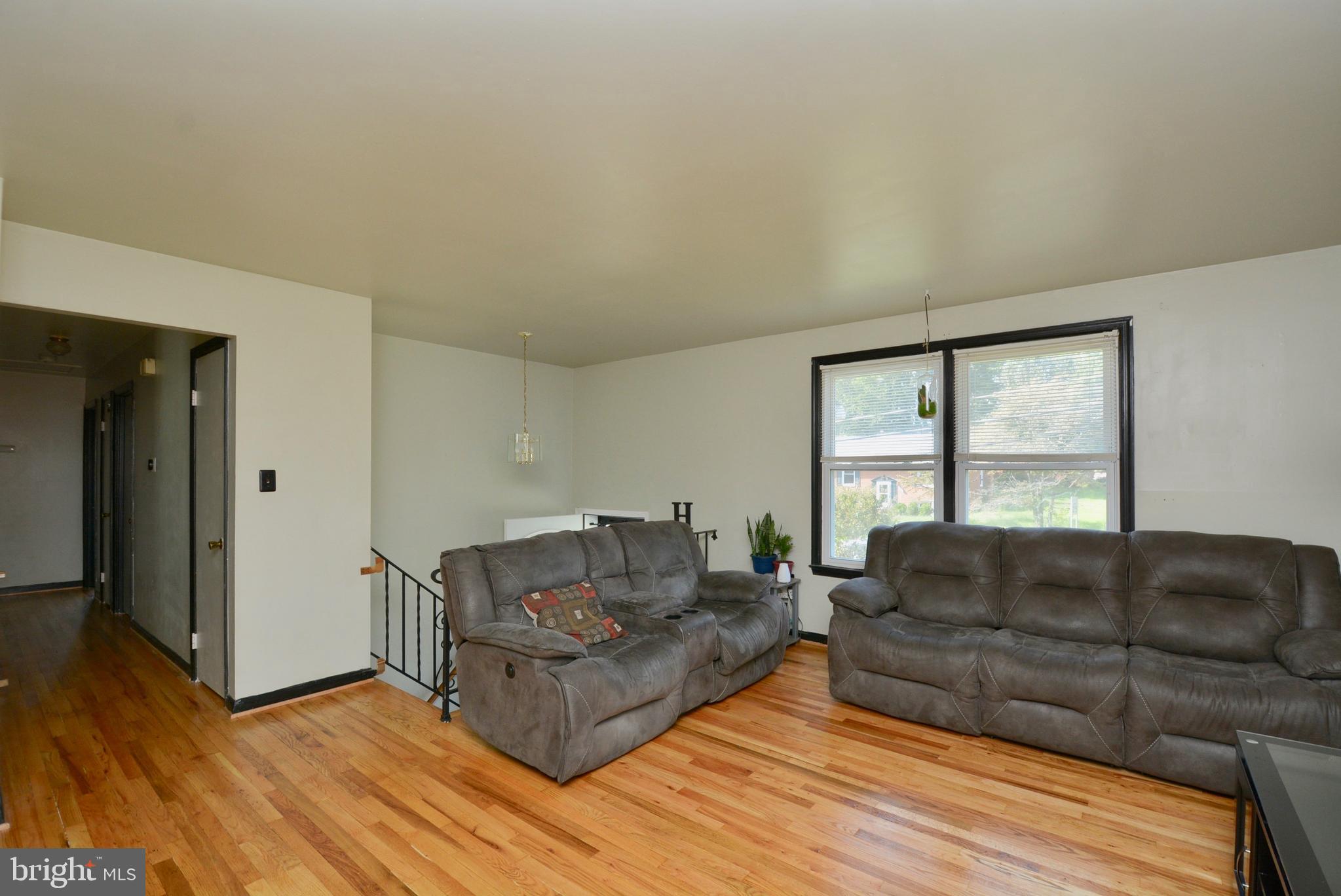 NORTH ROBLEE ACRES - Residential