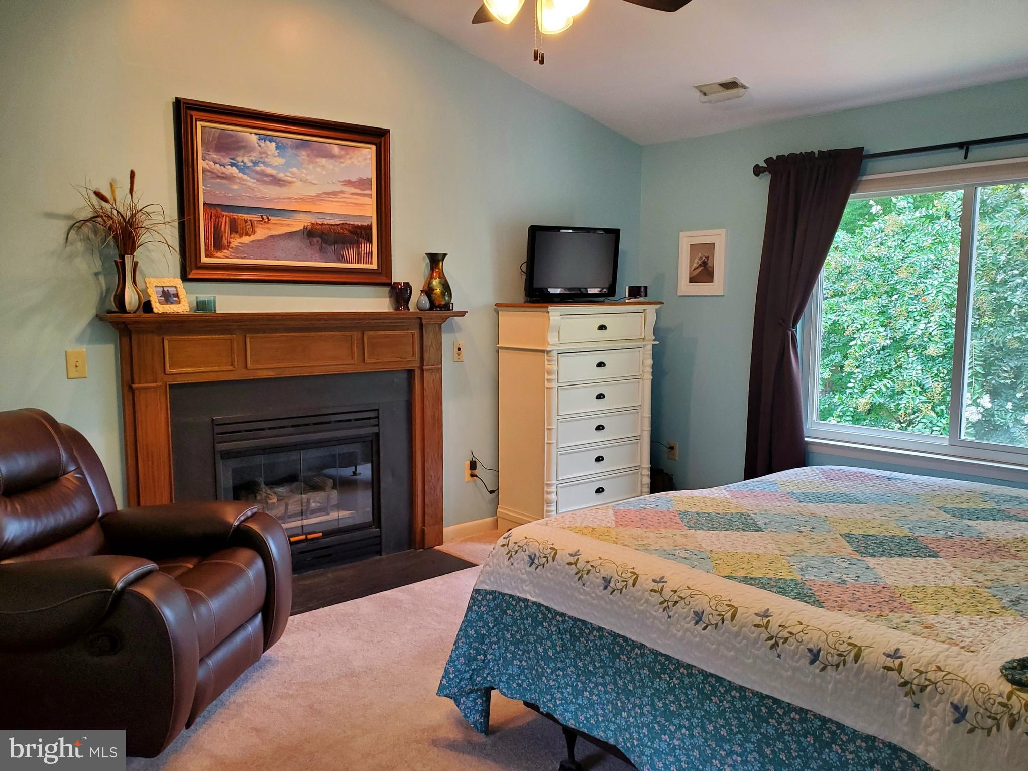 SEQUOIA ESTATES - Residential