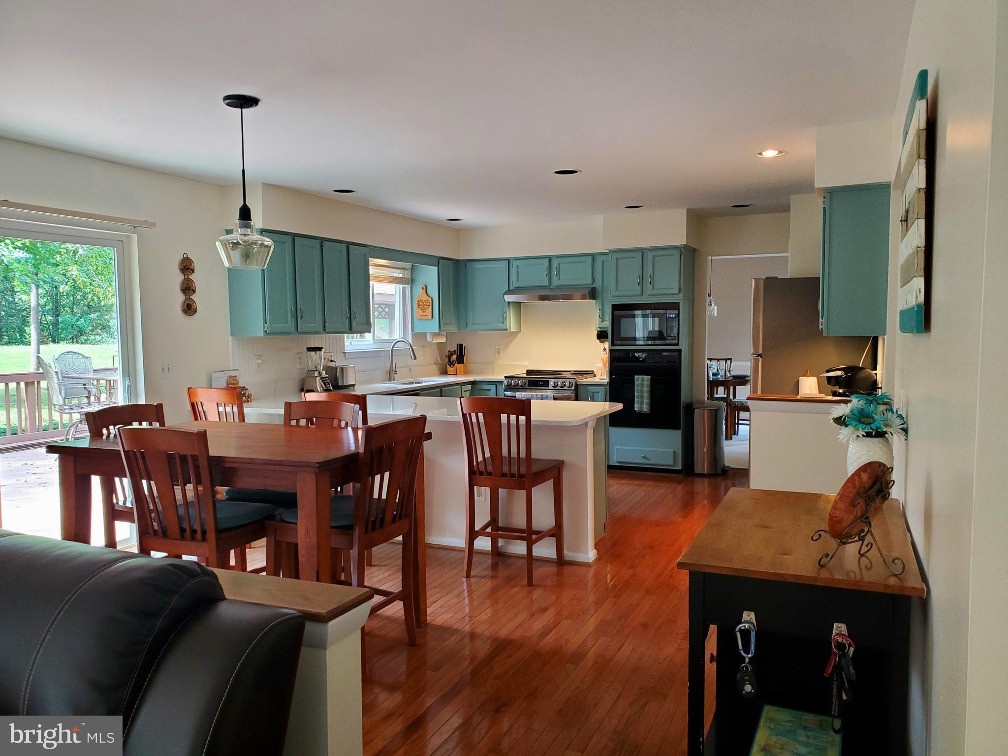 SEQUOIA ESTATES - Residential