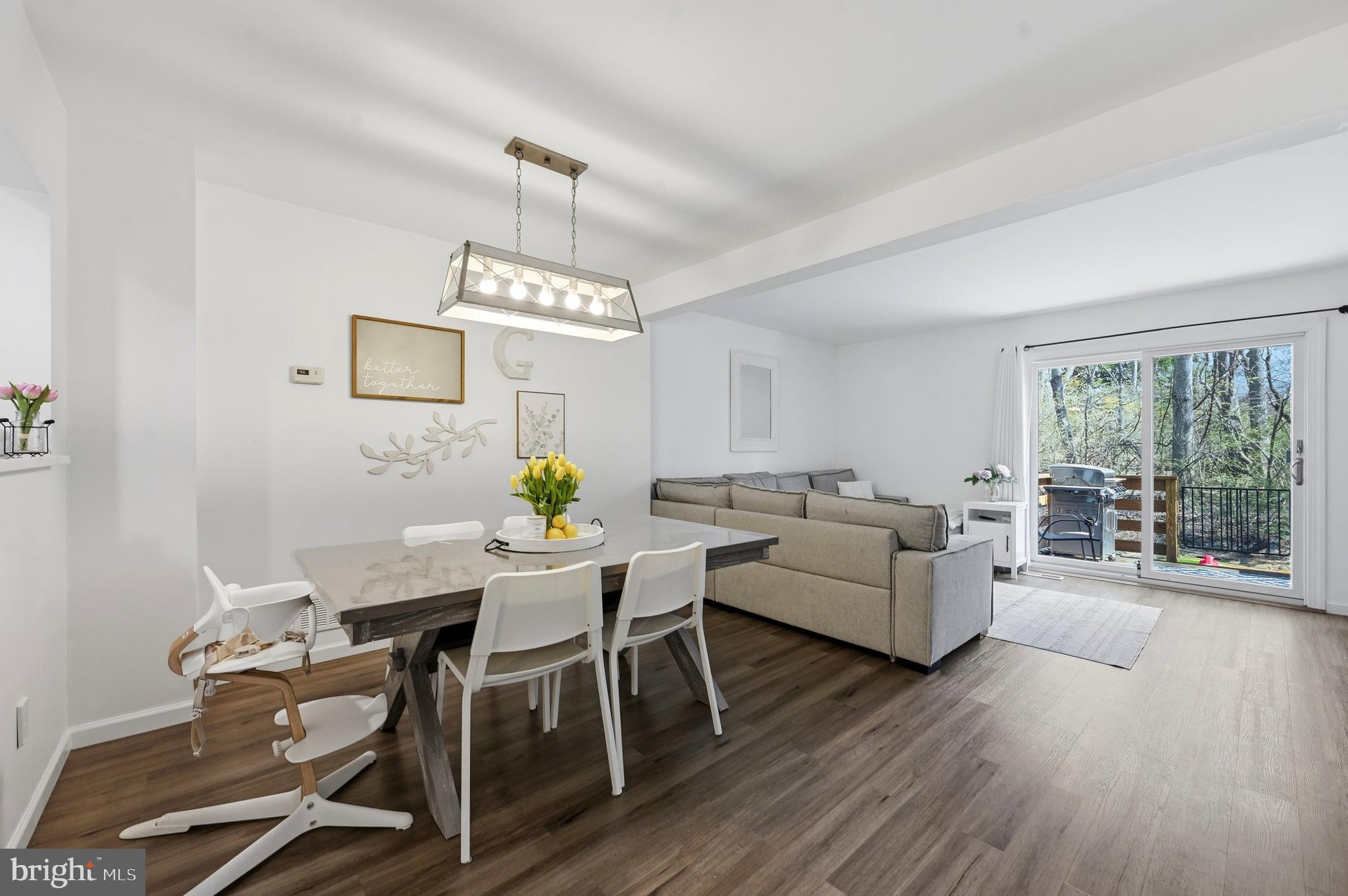 PENNELL PL - Residential