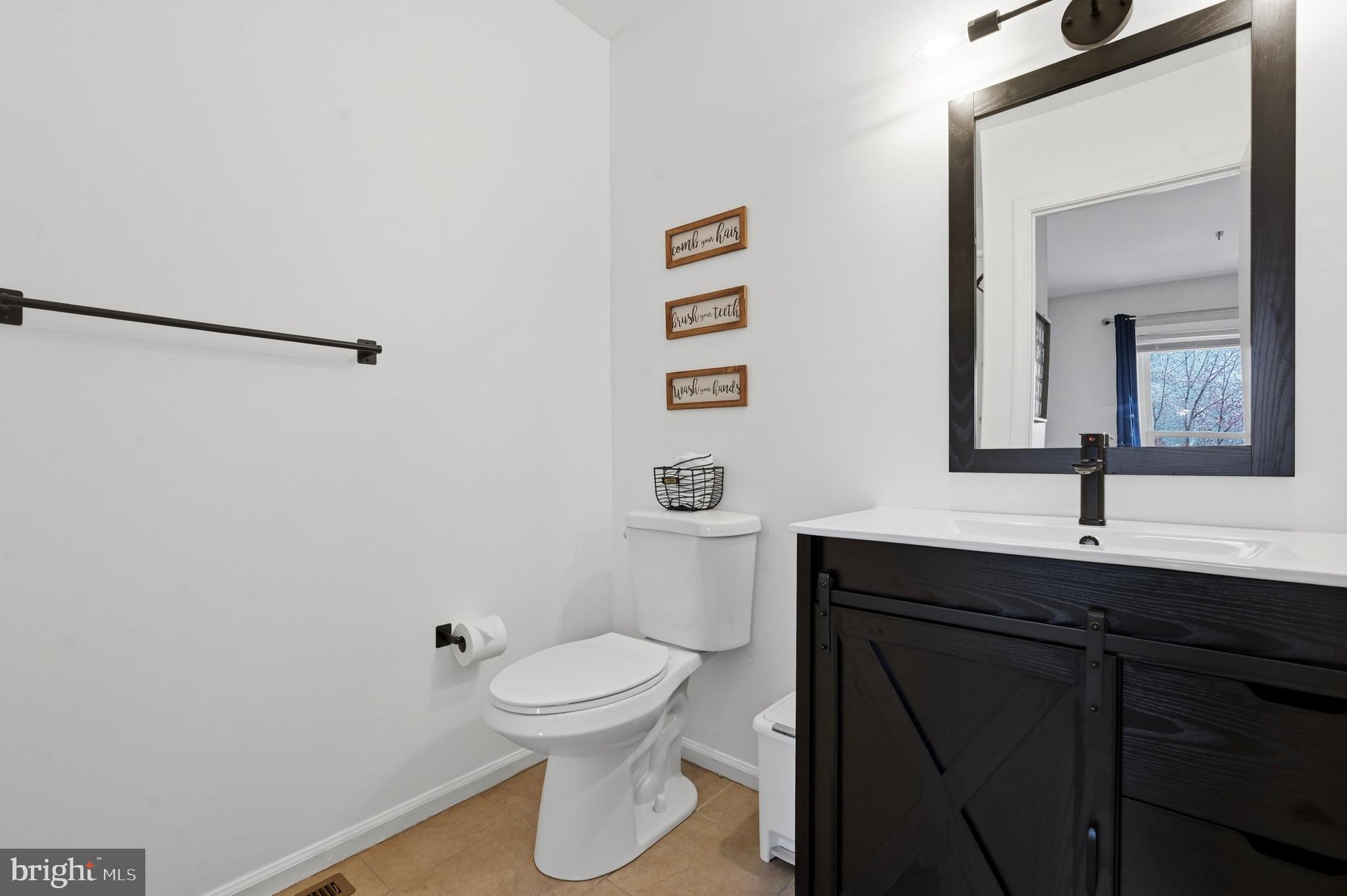 PENNELL PL - Residential