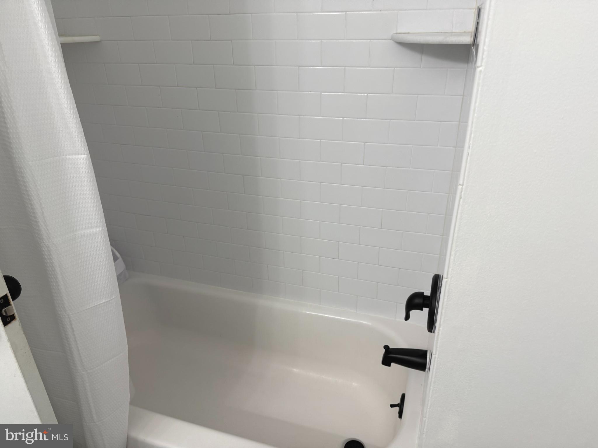 PENNELL PL - Residential