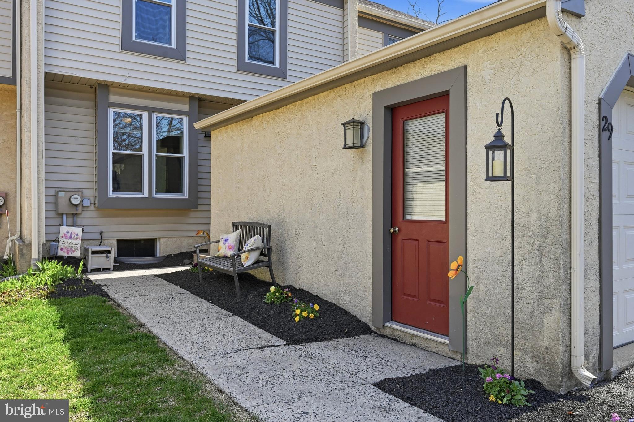 PENNELL PL - Residential