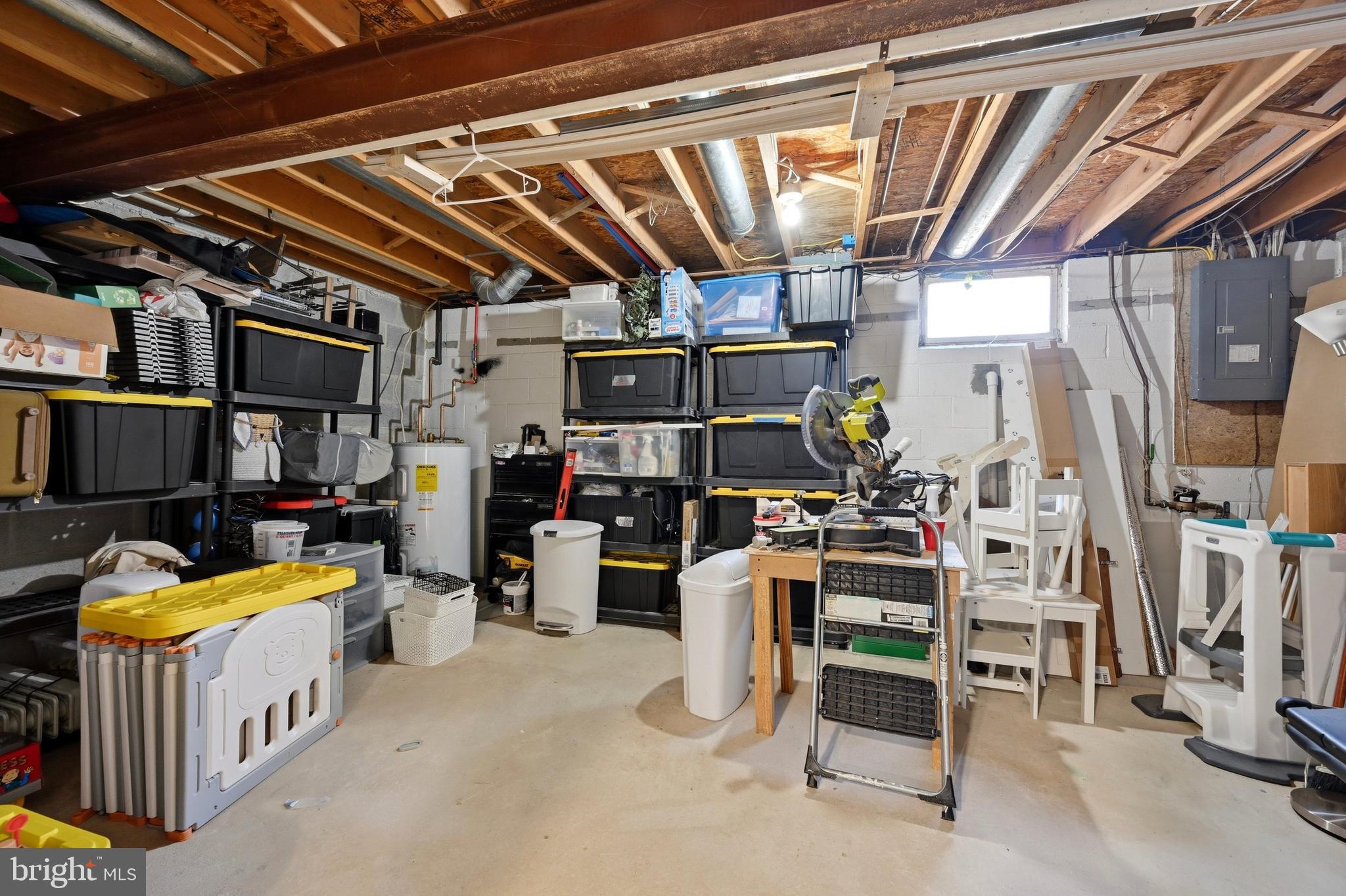 PENNELL PL - Residential