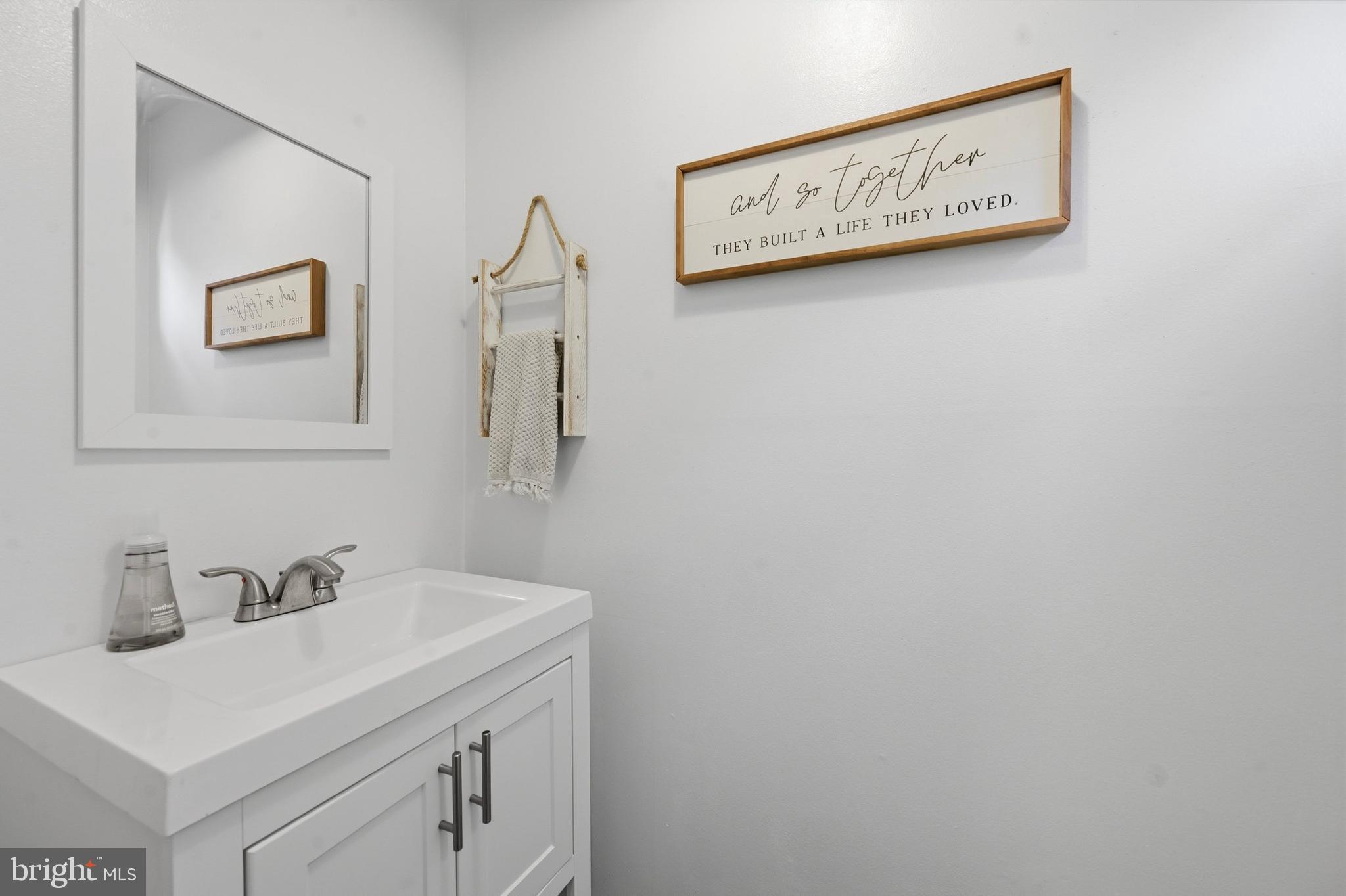 PENNELL PL - Residential