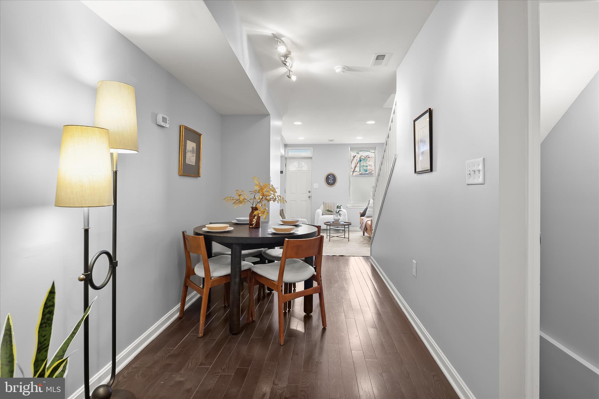 RIVERSIDE - Residential