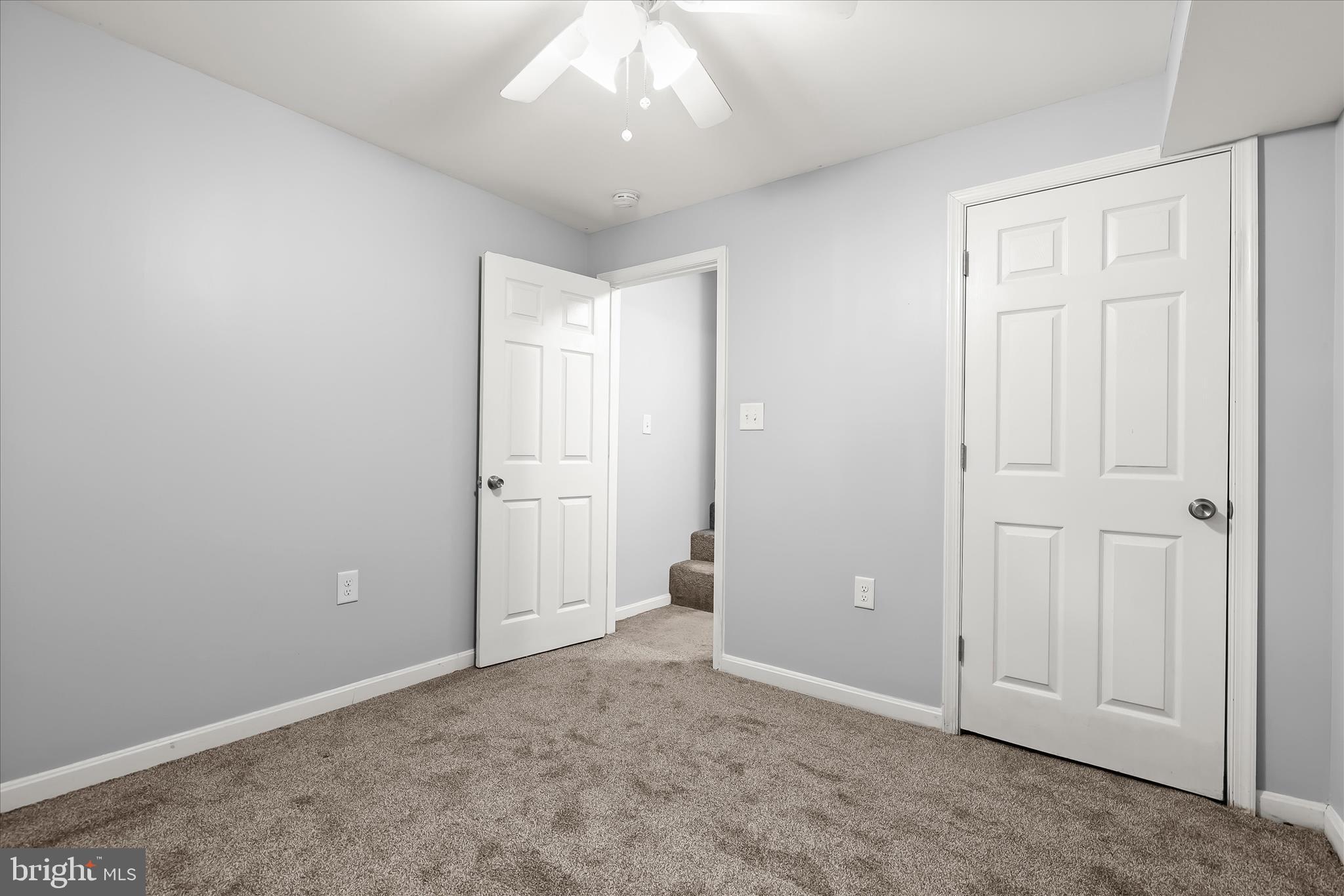 RIVERSIDE - Residential