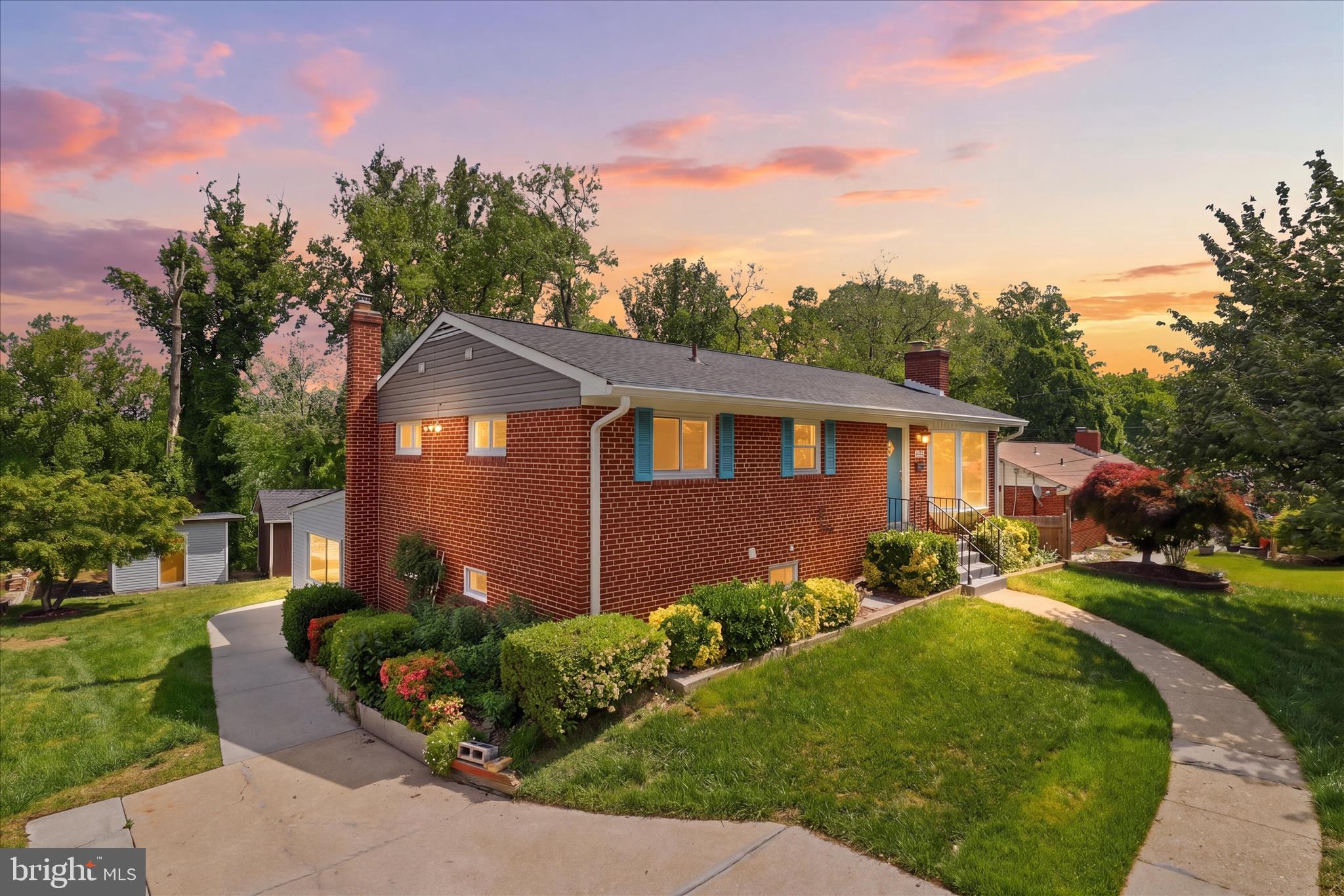 LOISDALE ESTATES - Residential