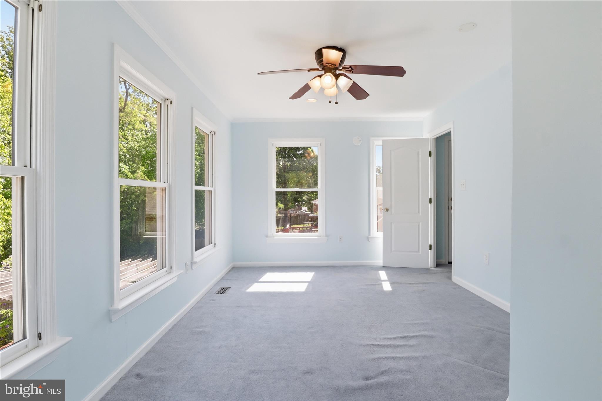 LOISDALE ESTATES - Residential