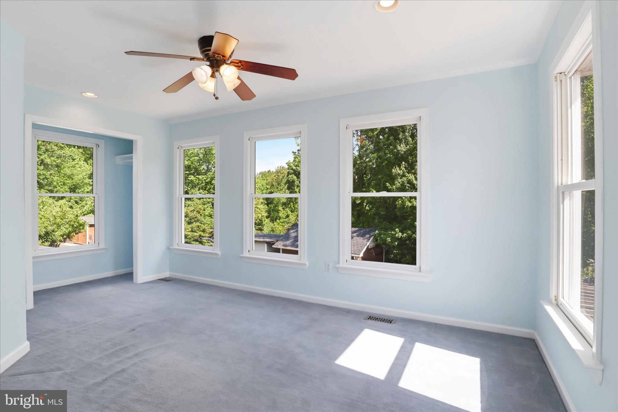 LOISDALE ESTATES - Residential