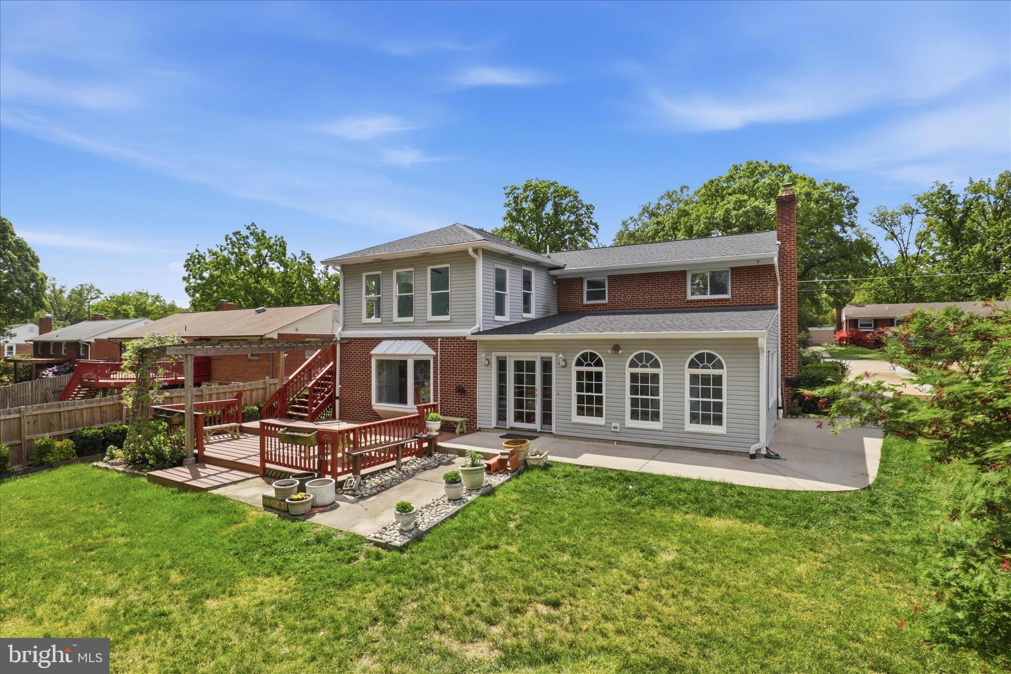 LOISDALE ESTATES - Residential