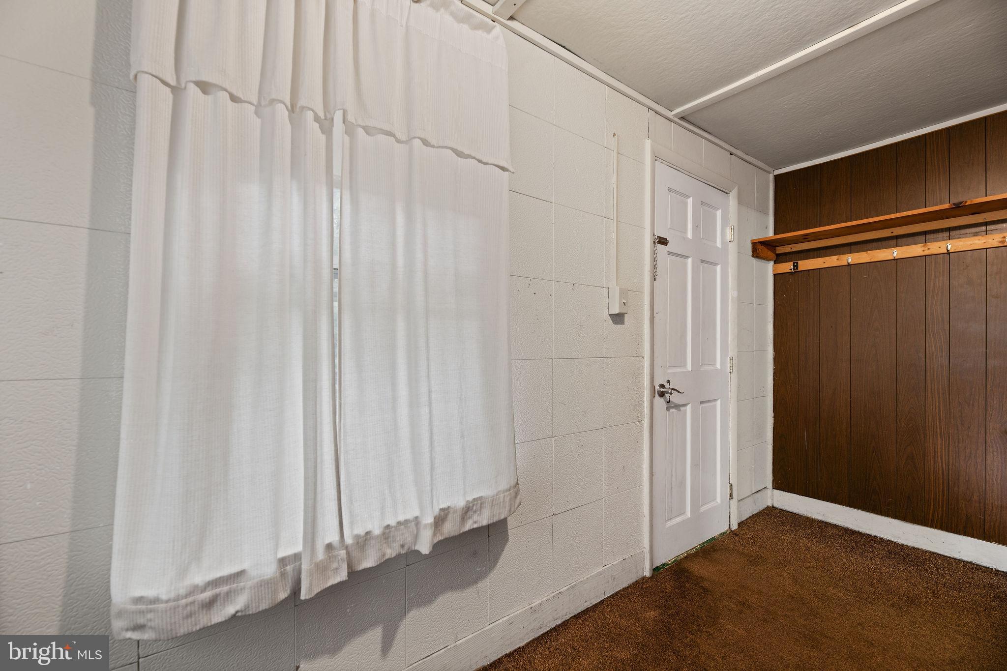 PHILIPSBURG - Residential