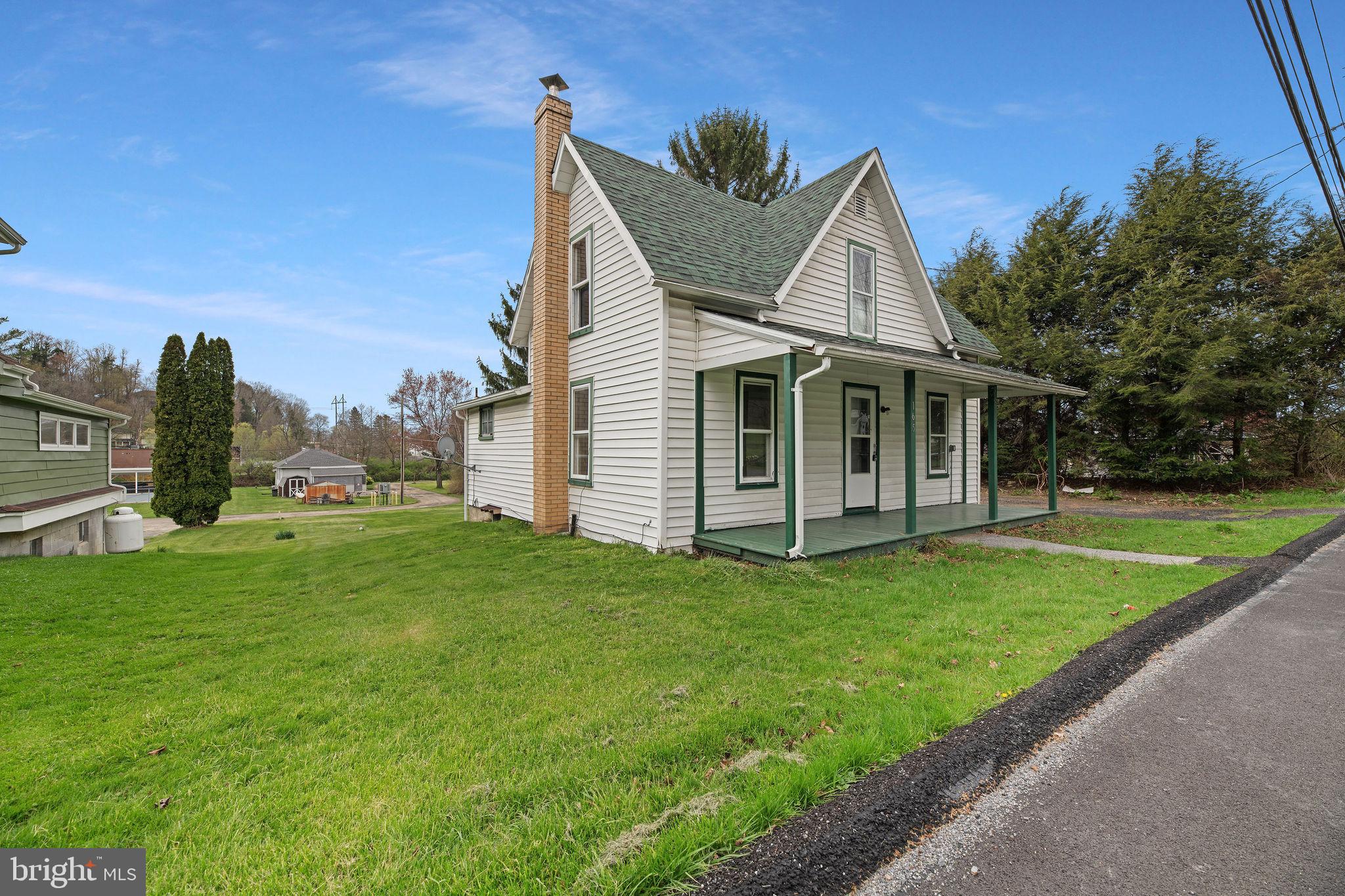 PHILIPSBURG - Residential