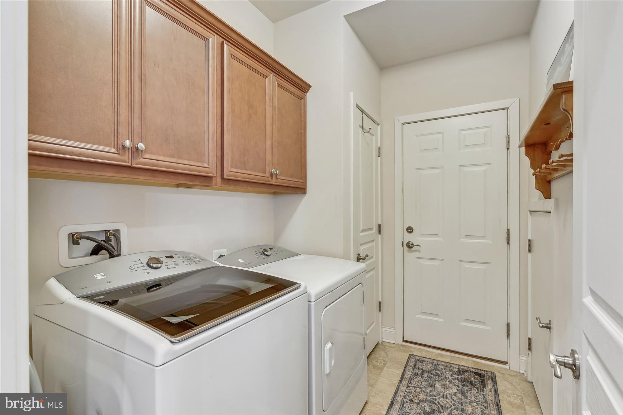 TWO RIVERS - Residential