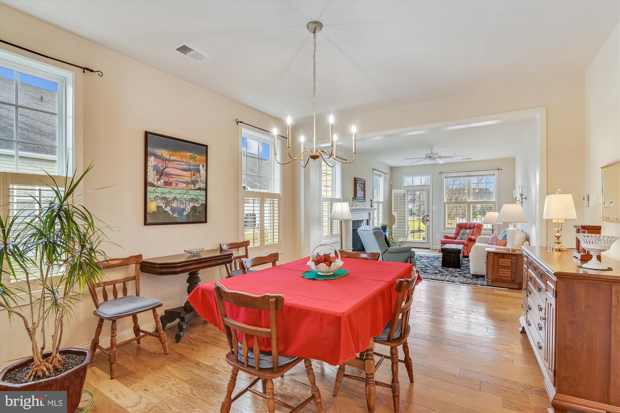 TWO RIVERS - Residential