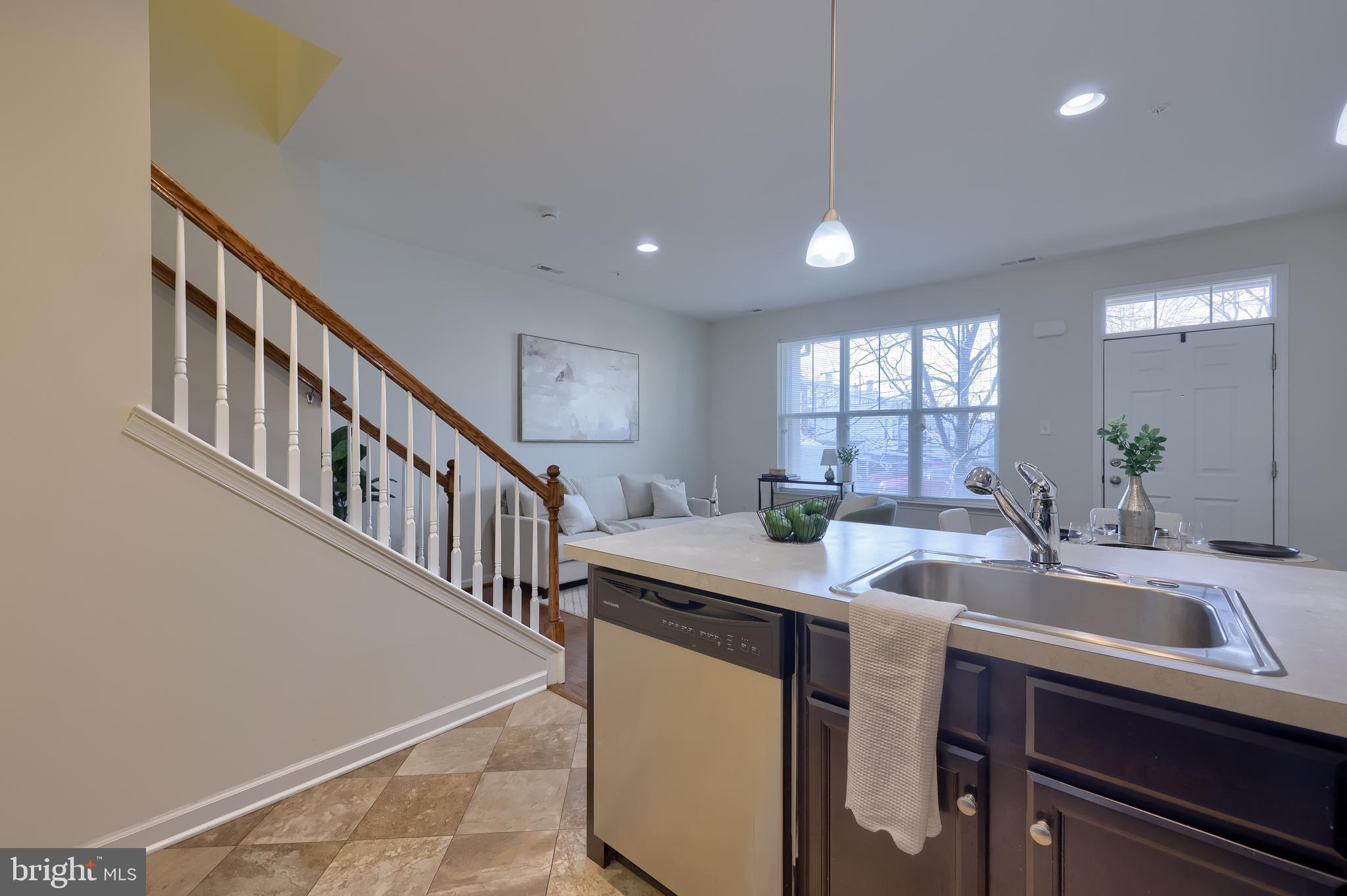 ARBOR MEWS - Residential