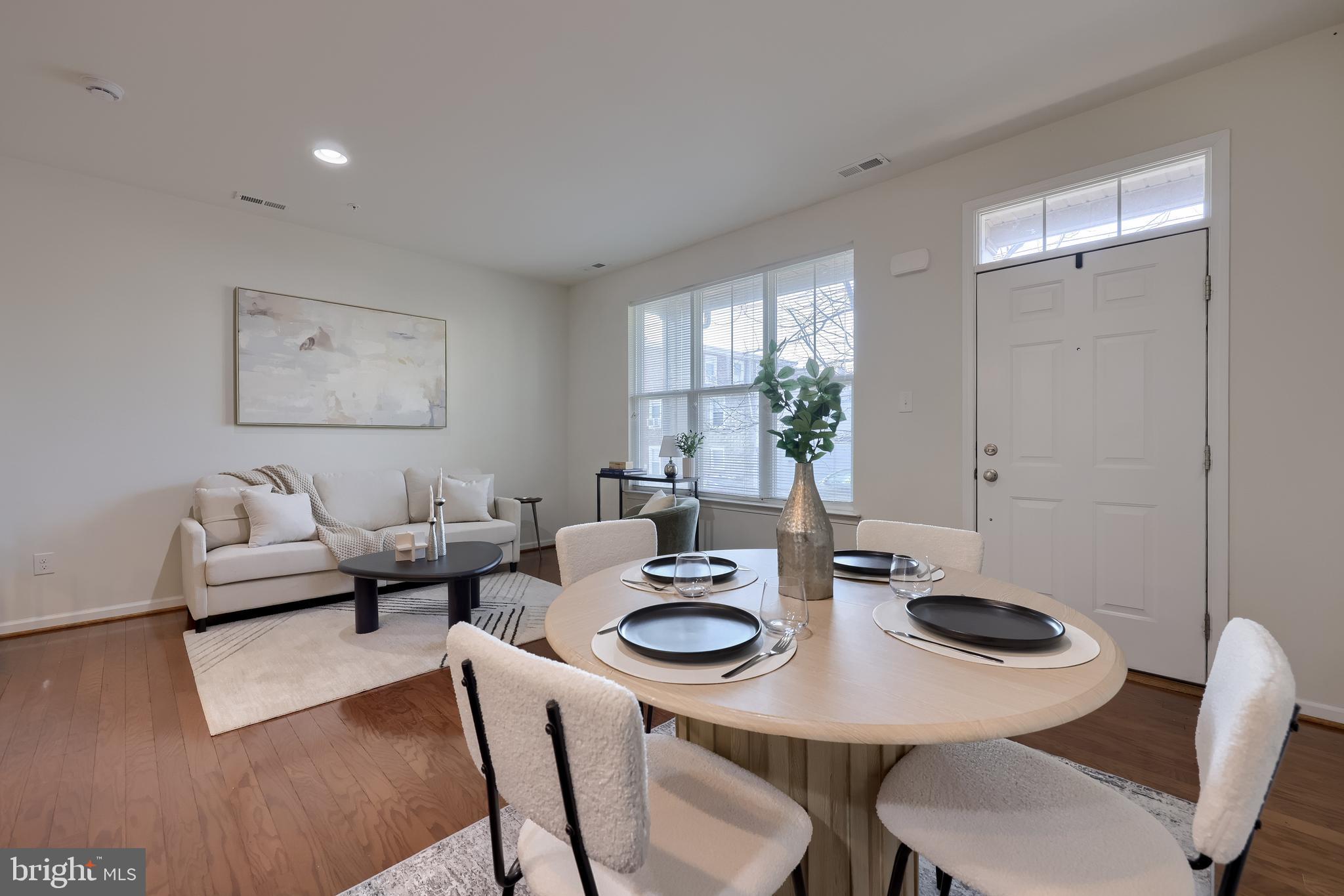 ARBOR MEWS - Residential