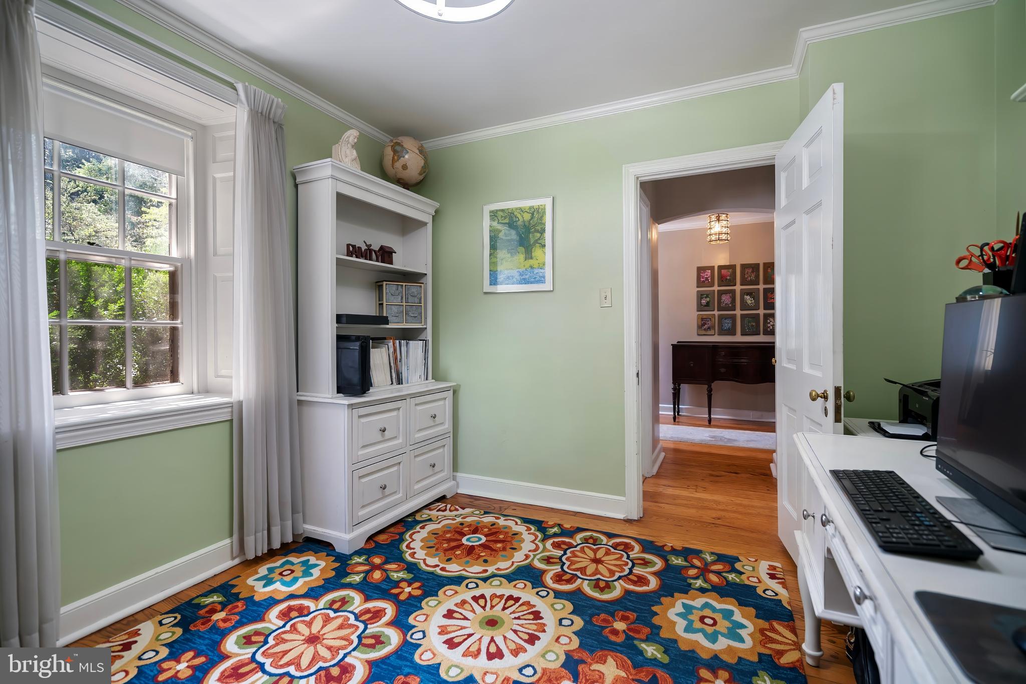 MEADOWBROOK - Residential