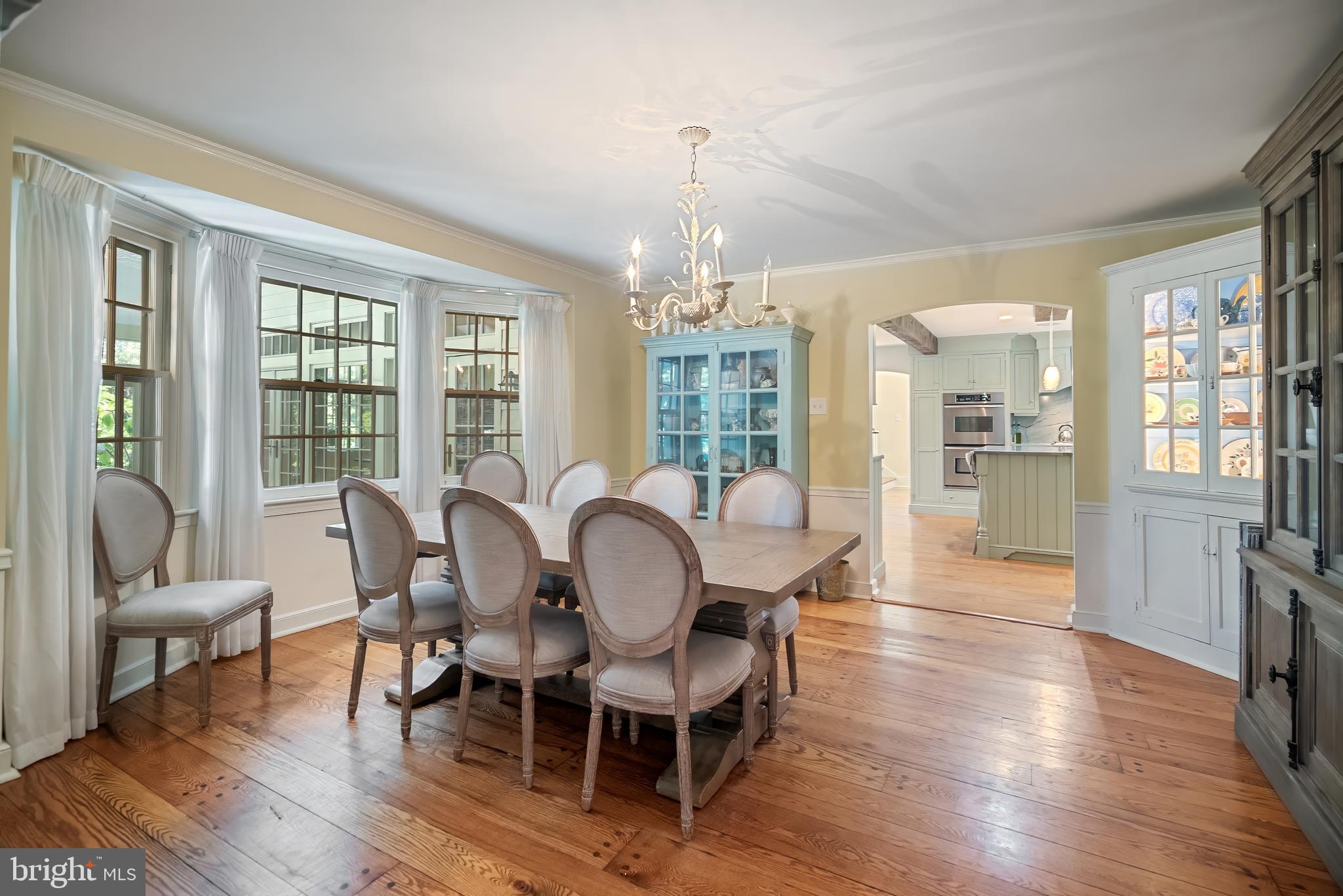 MEADOWBROOK - Residential