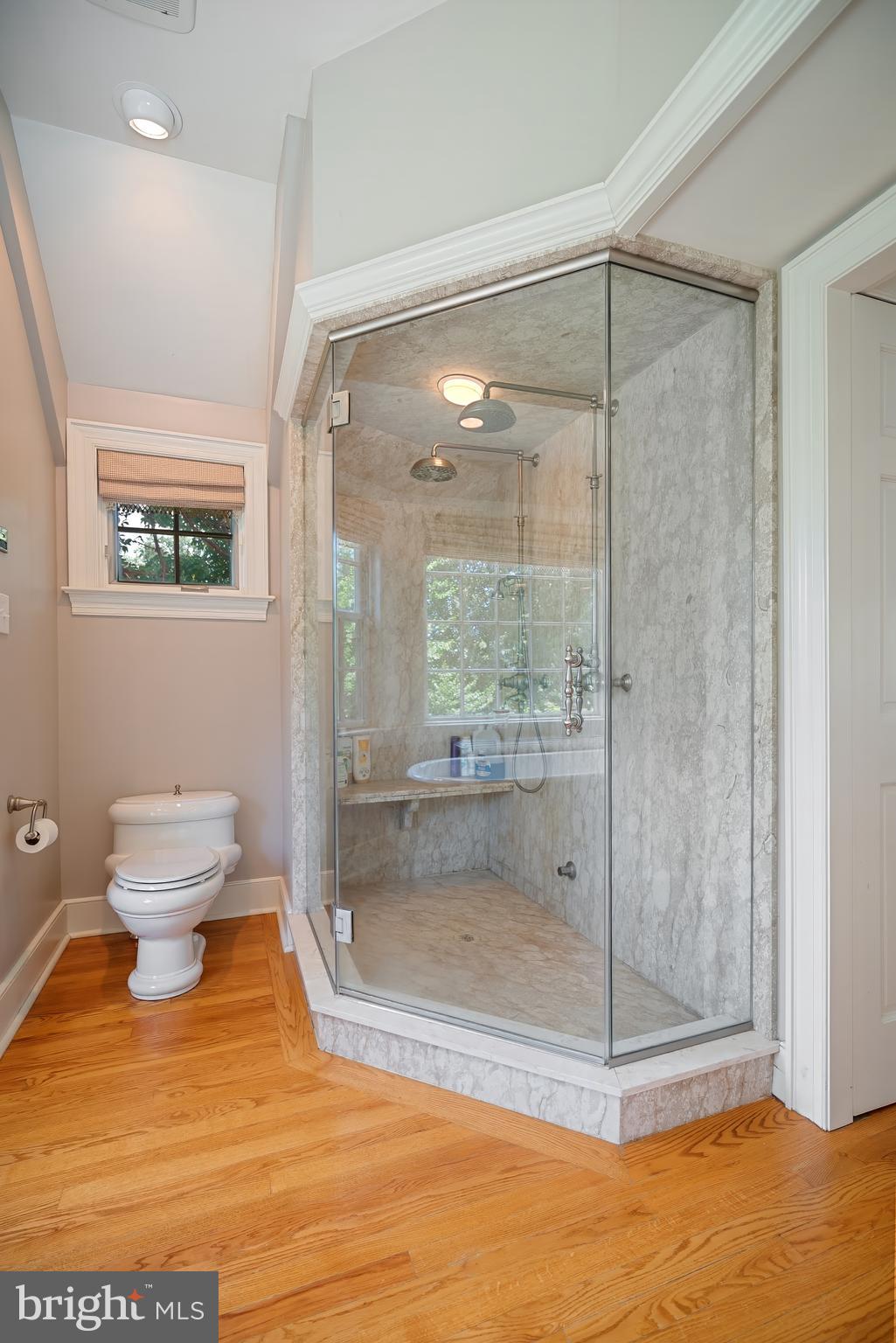 MEADOWBROOK - Residential