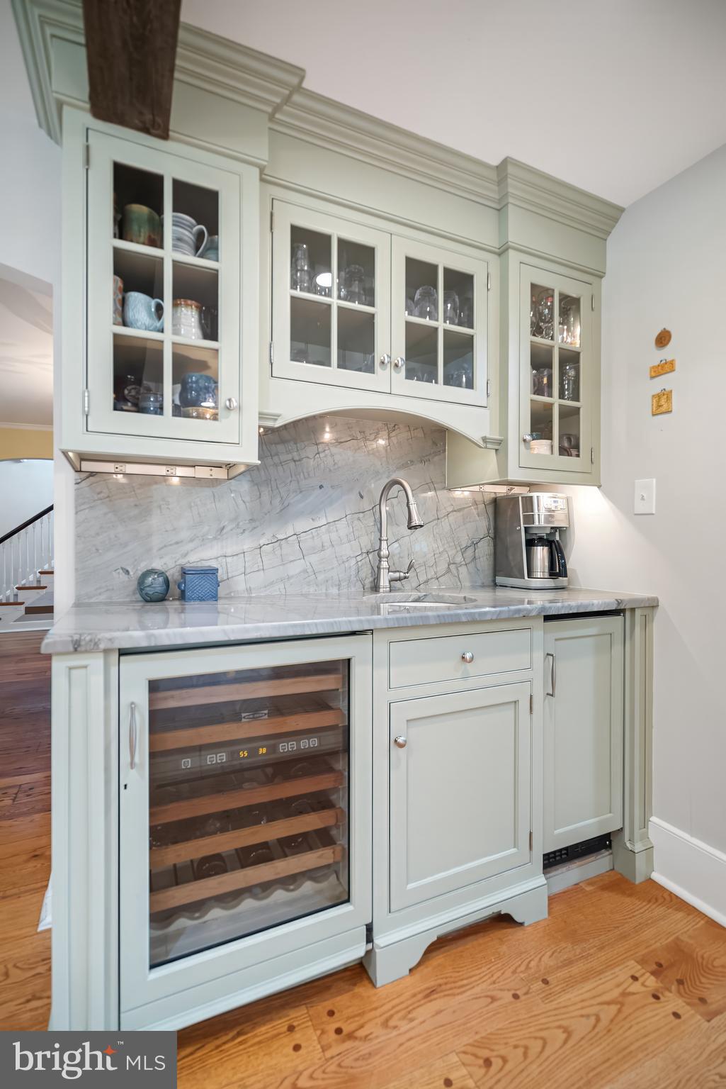 MEADOWBROOK - Residential