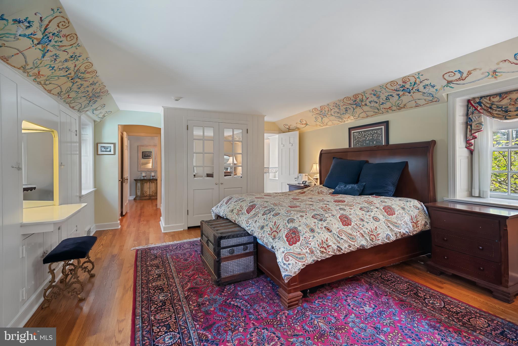 MEADOWBROOK - Residential