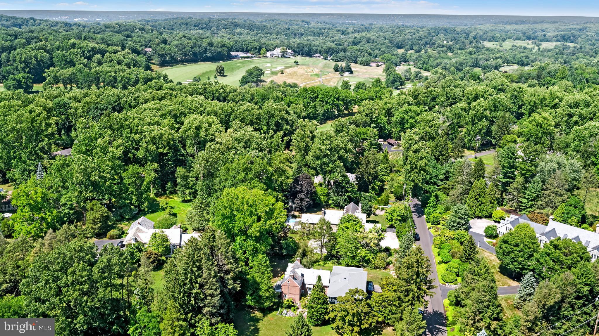 MEADOWBROOK - Residential