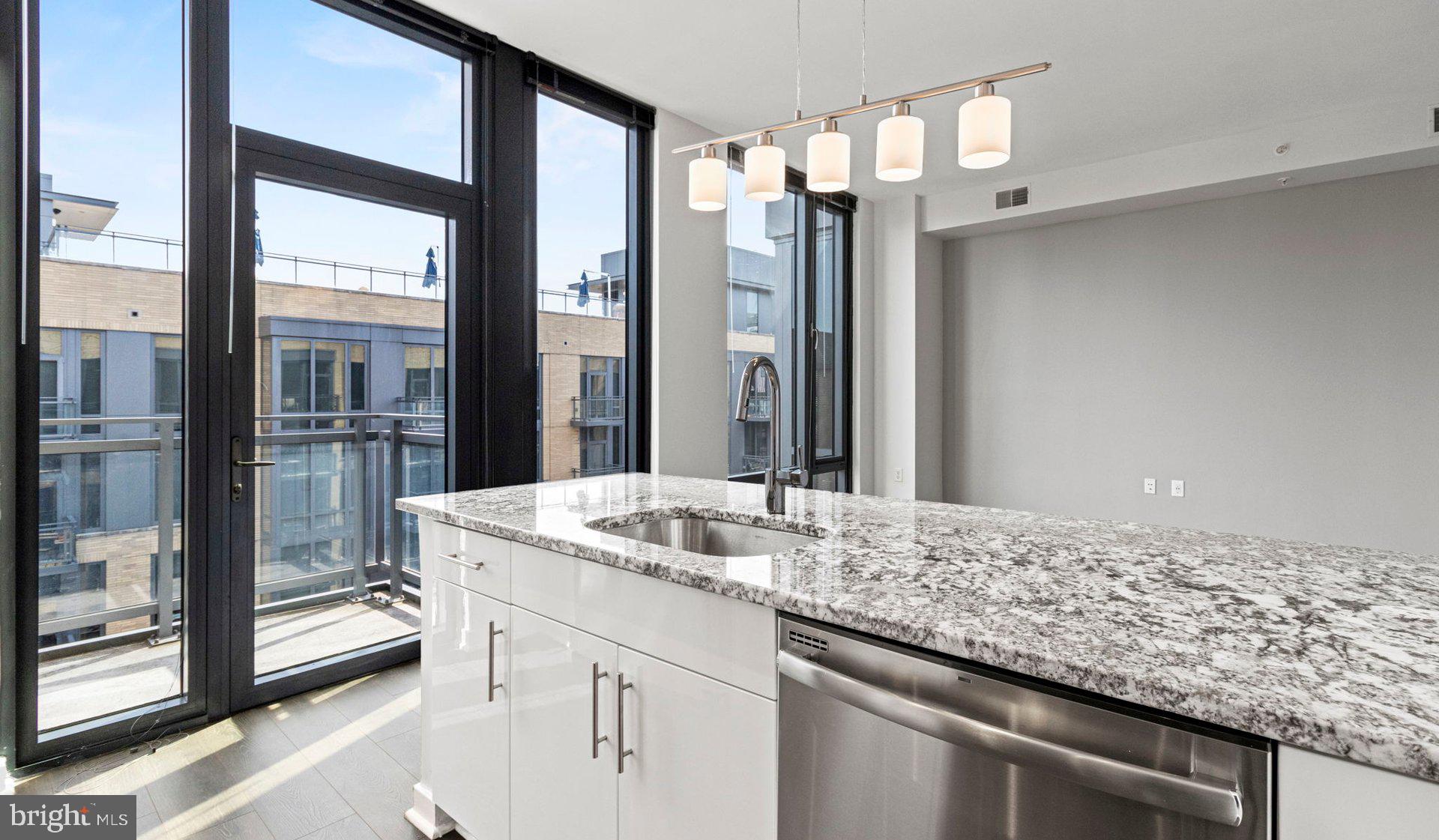 8300 WISCONSIN AVENUE 1B-1-918