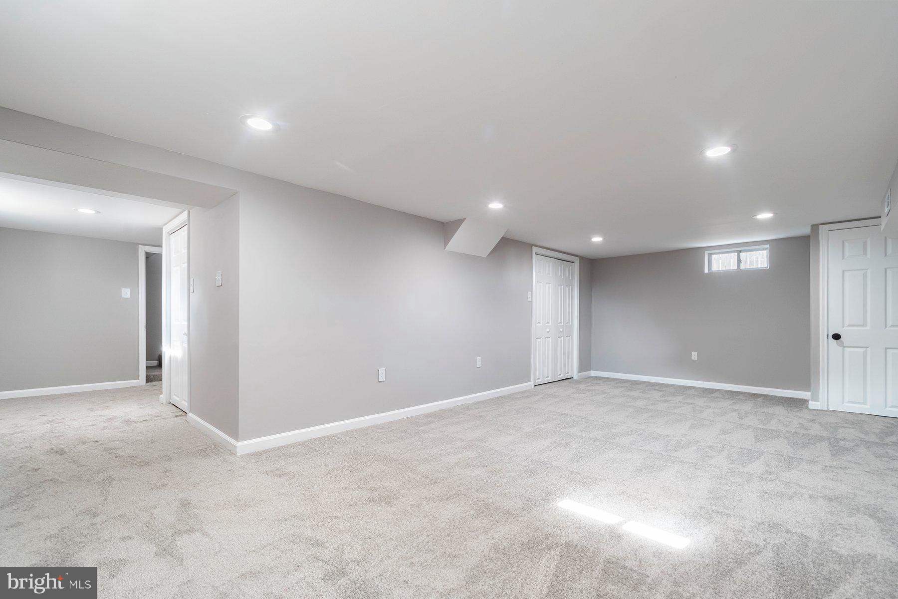 NORTH POINT TERRACE - Residential