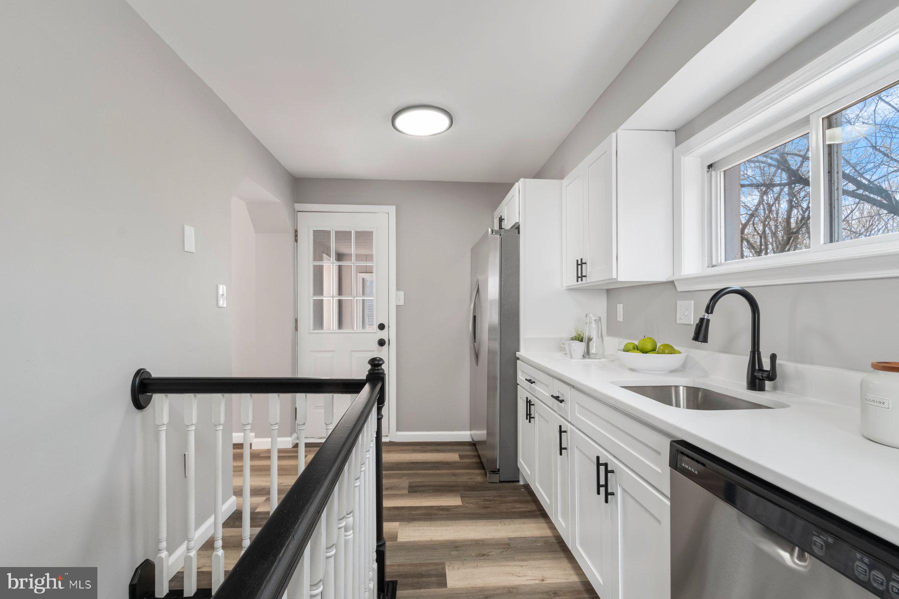 NORTH POINT TERRACE - Residential