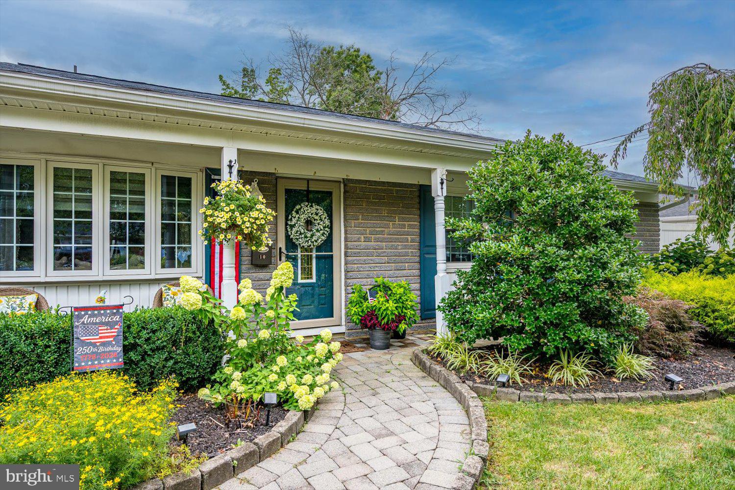 10 FOREST PARK TERRACE