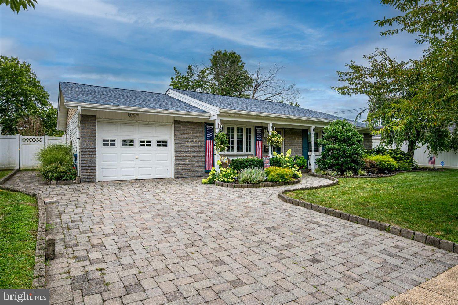 10 FOREST PARK TERRACE