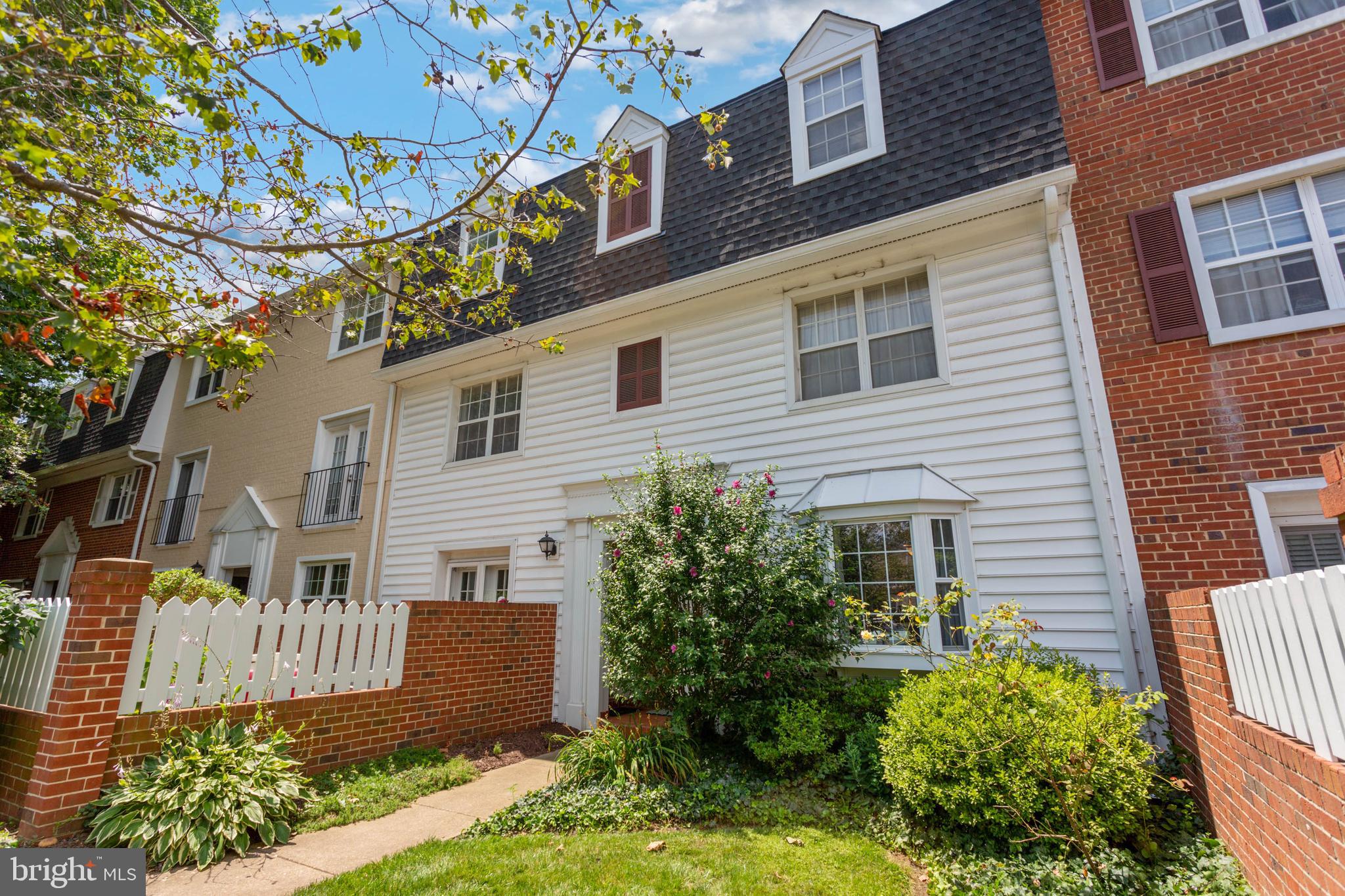 THE ARLINGTON - Residential Lease