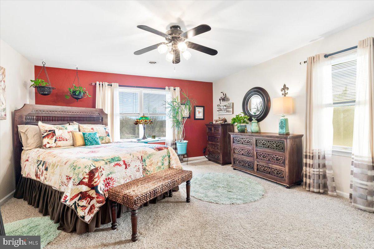 WOODLAND PARK - Residential