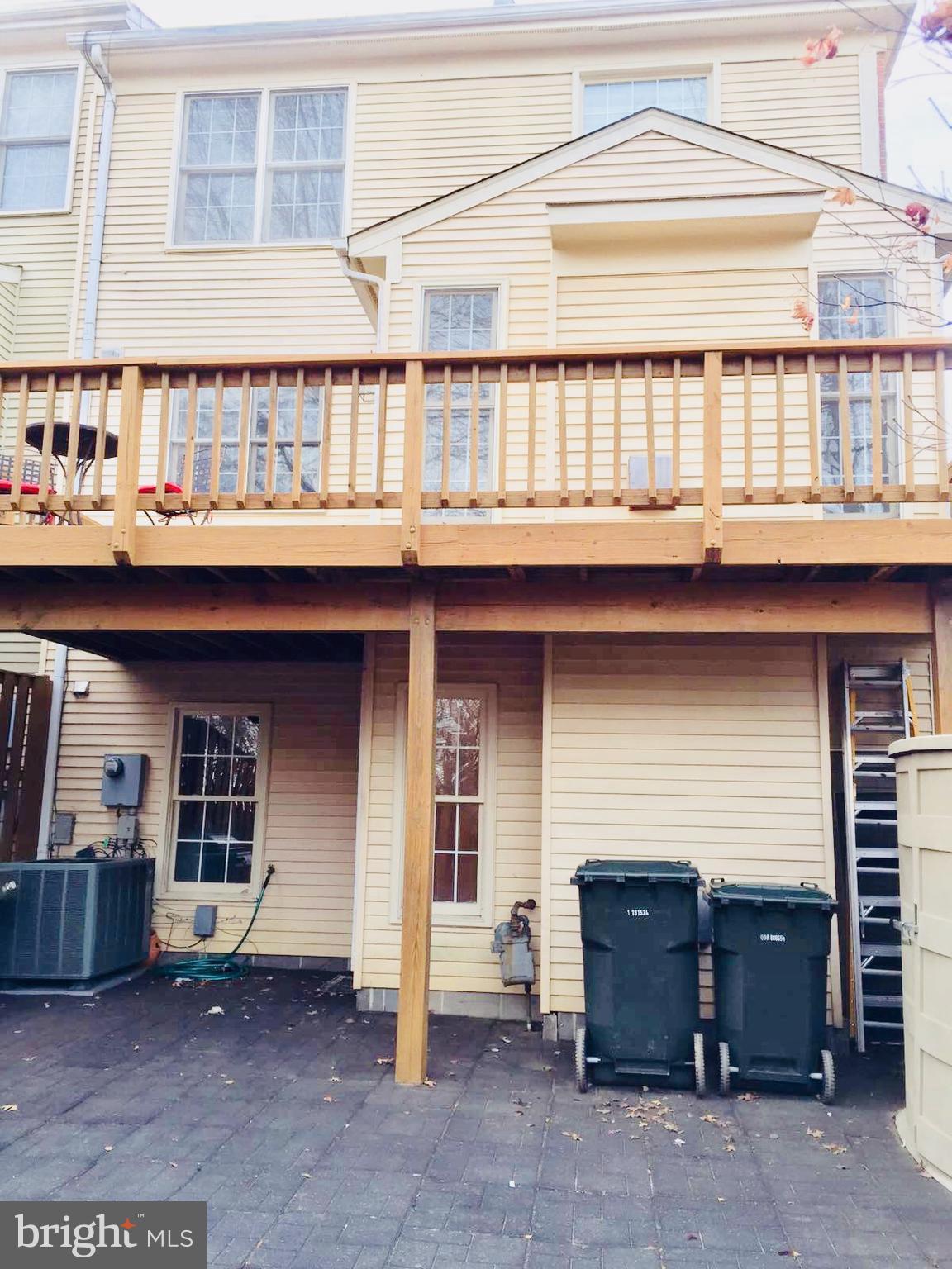 KINGSTOWNE - Residential