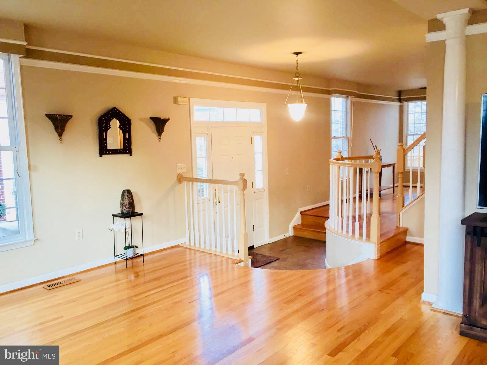 KINGSTOWNE - Residential