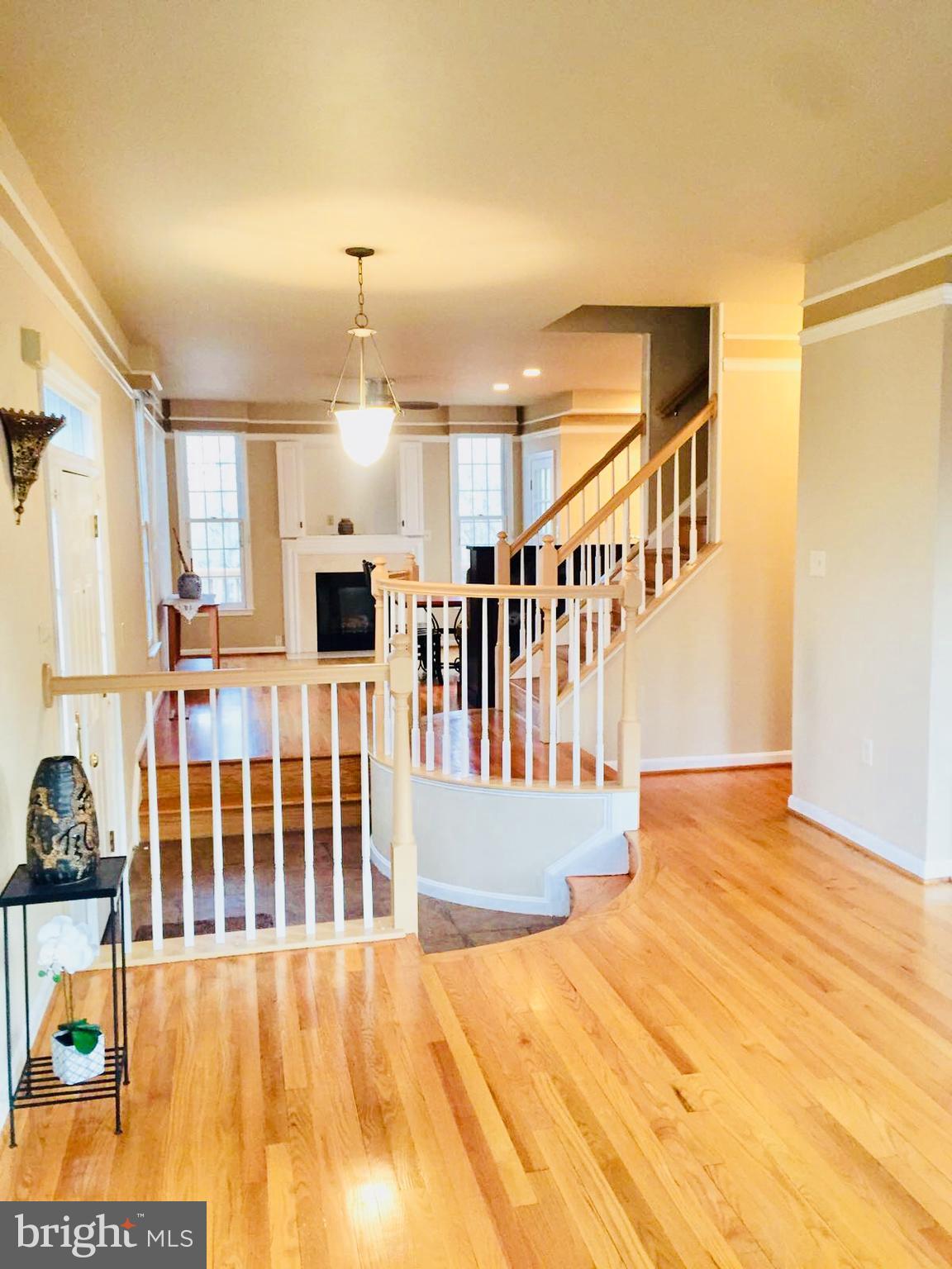 KINGSTOWNE - Residential