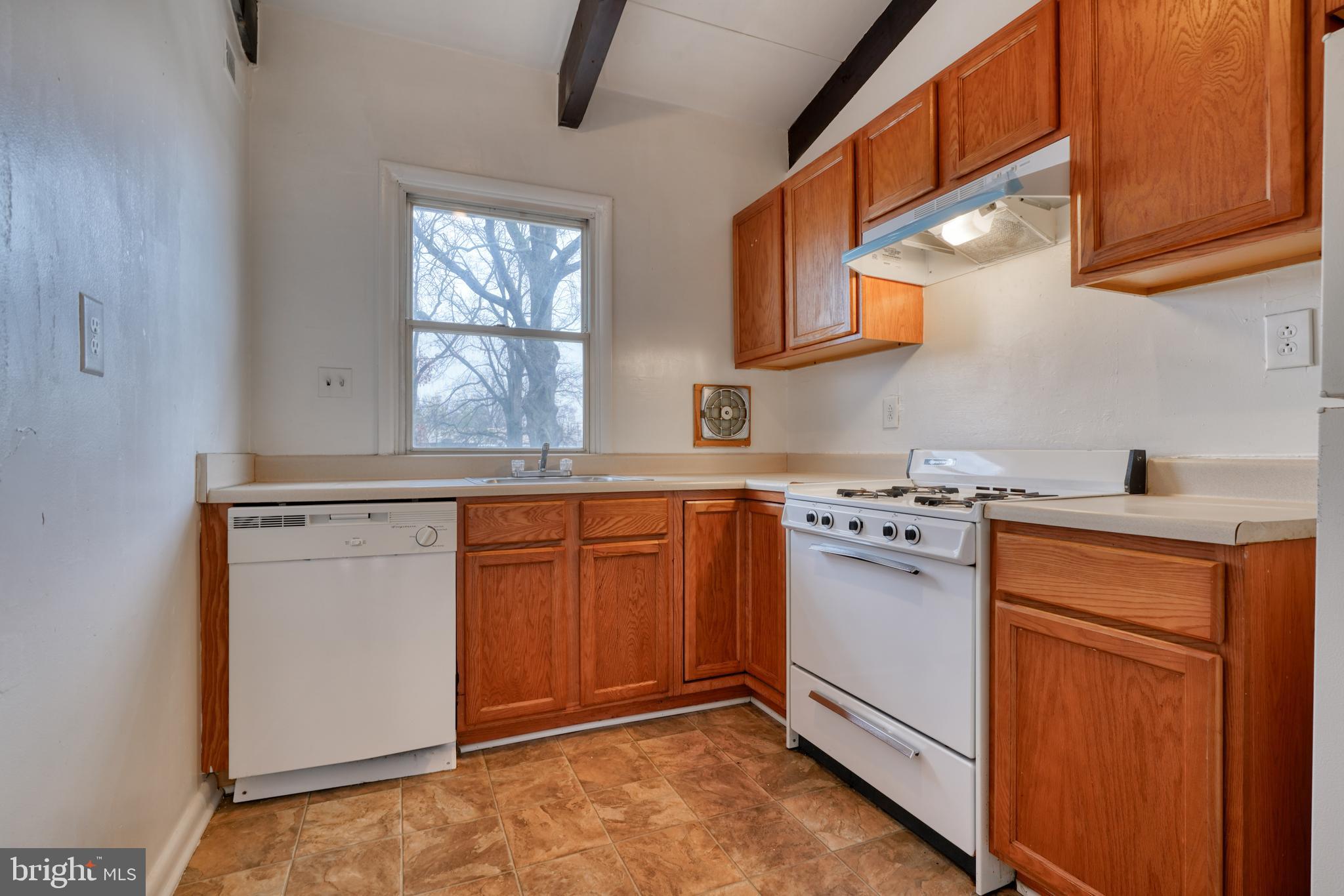 PARKVILLE - Residential Income