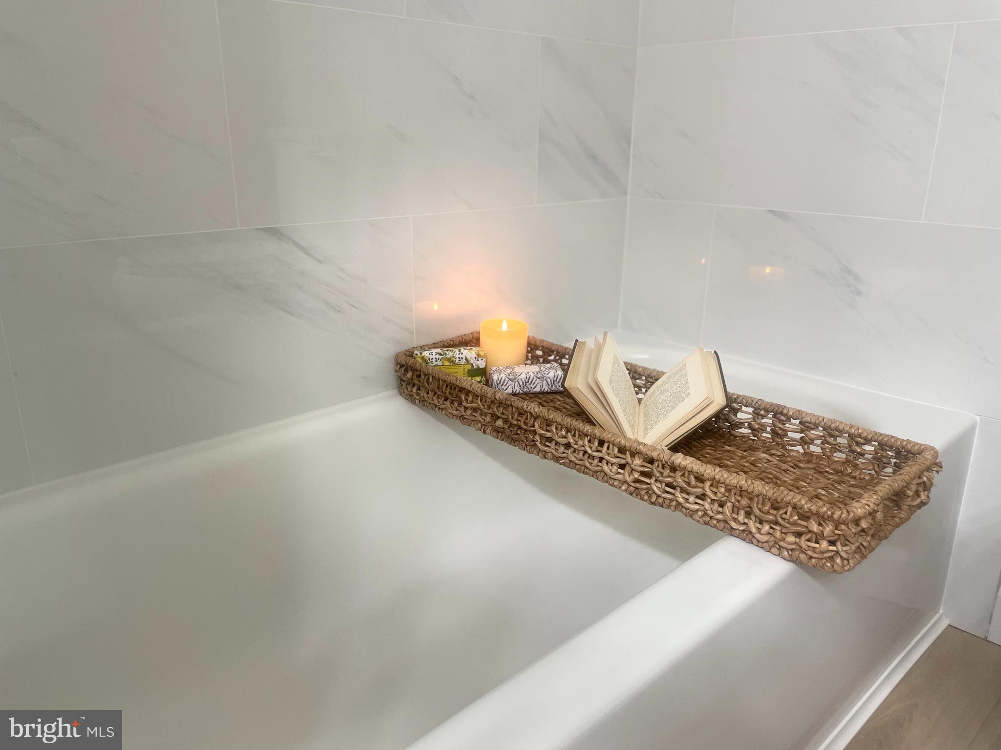 KINGSTOWNE - Residential