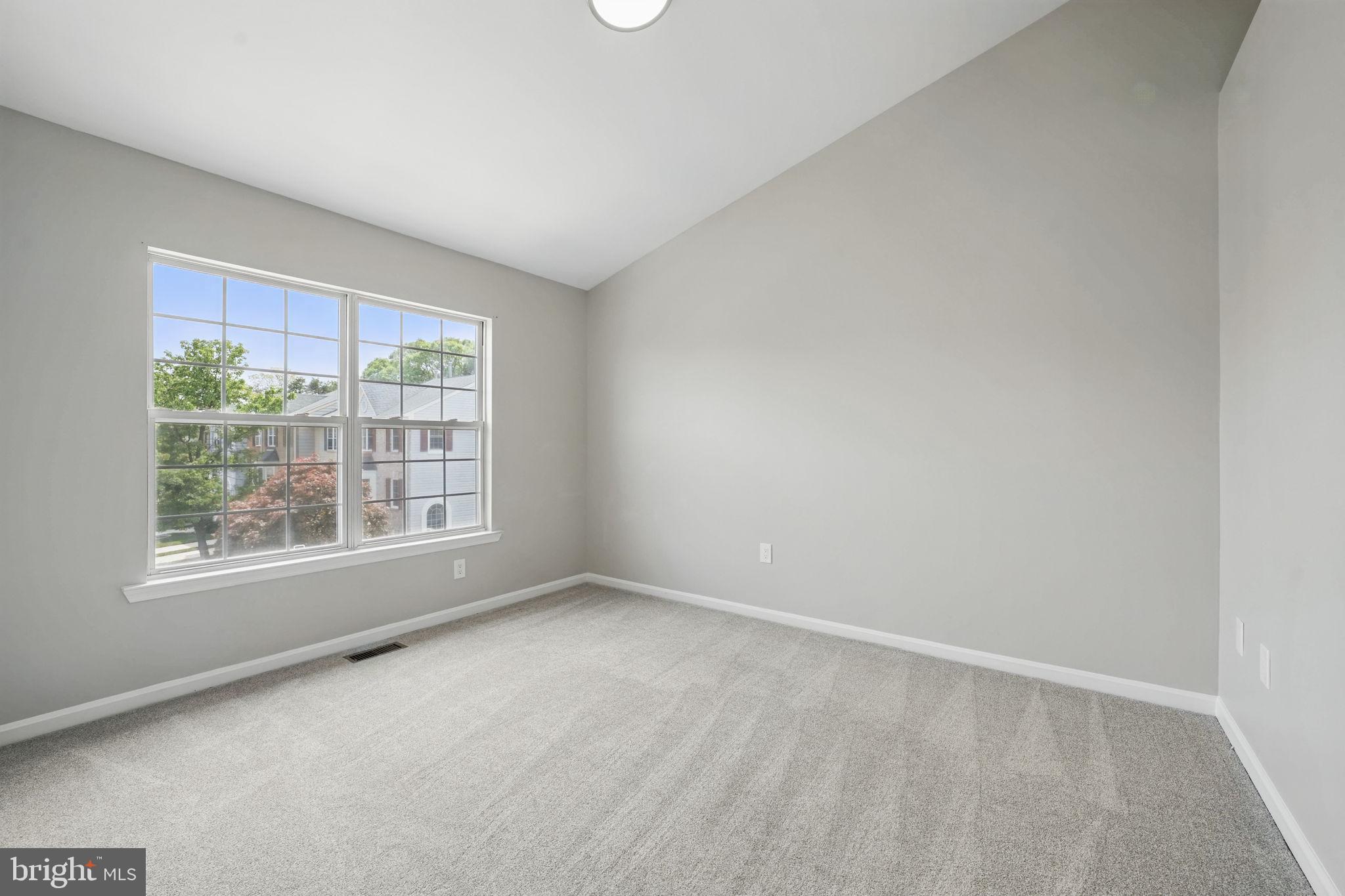 KINGSTOWNE - Residential