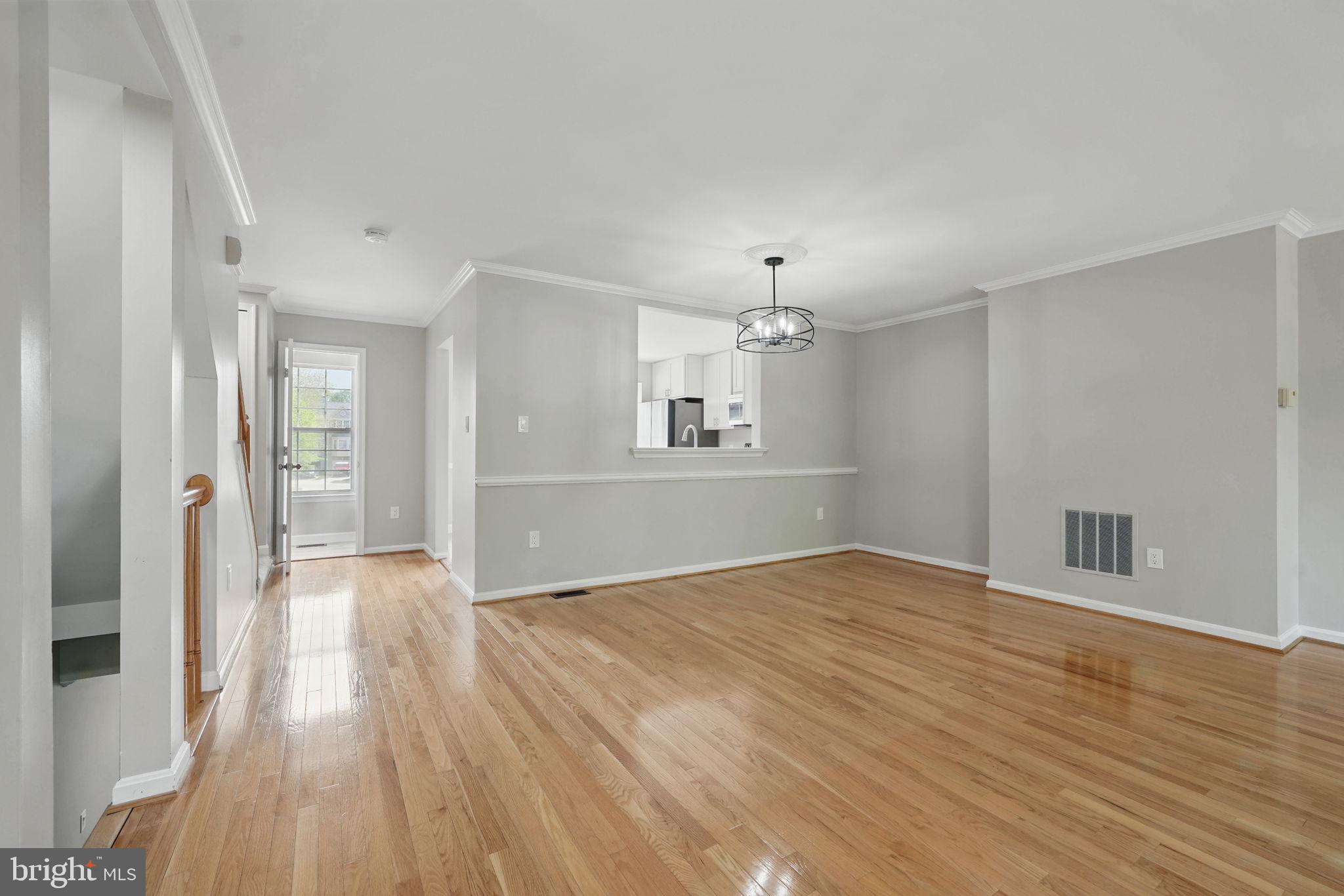 KINGSTOWNE - Residential