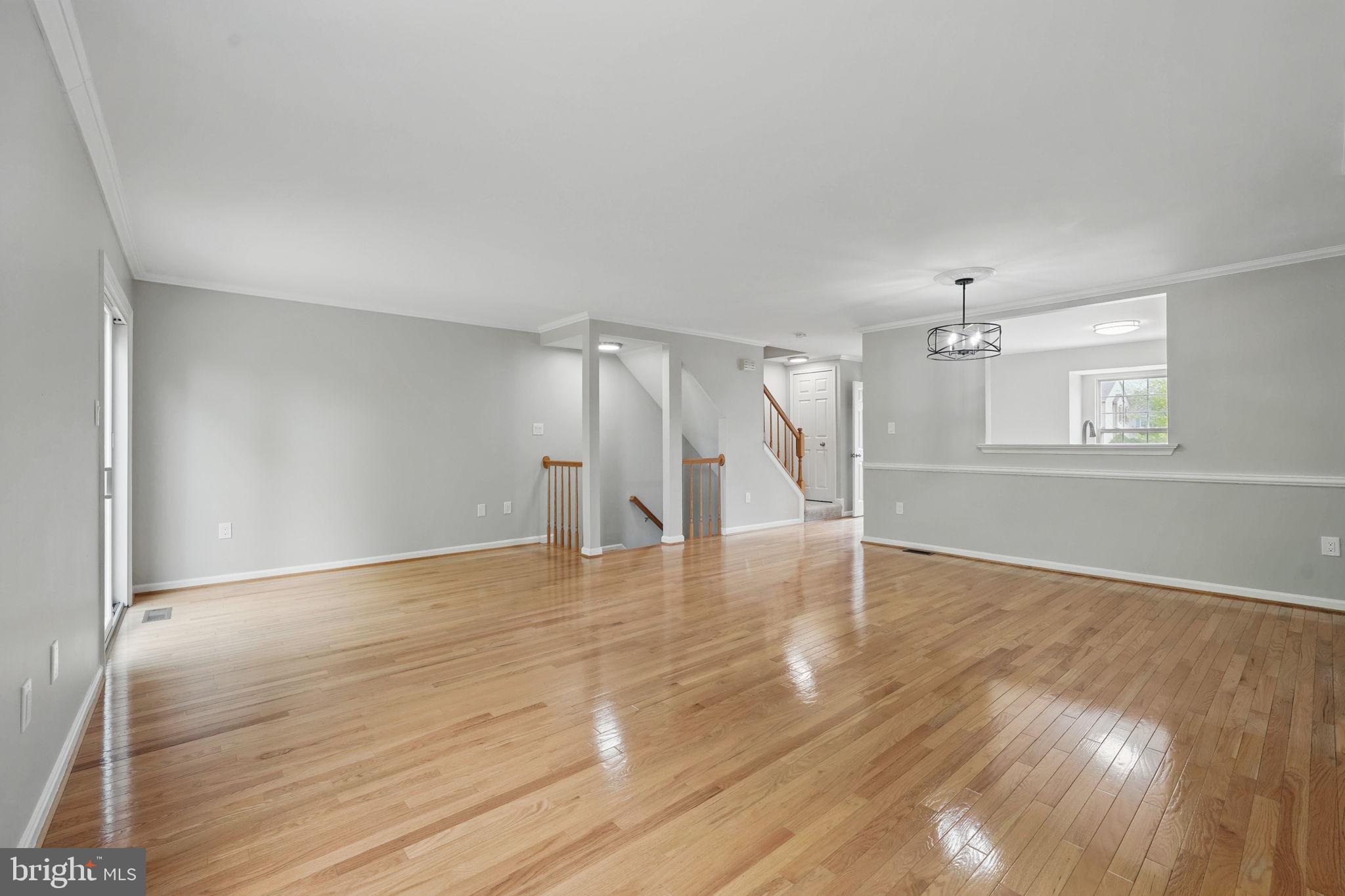 KINGSTOWNE - Residential