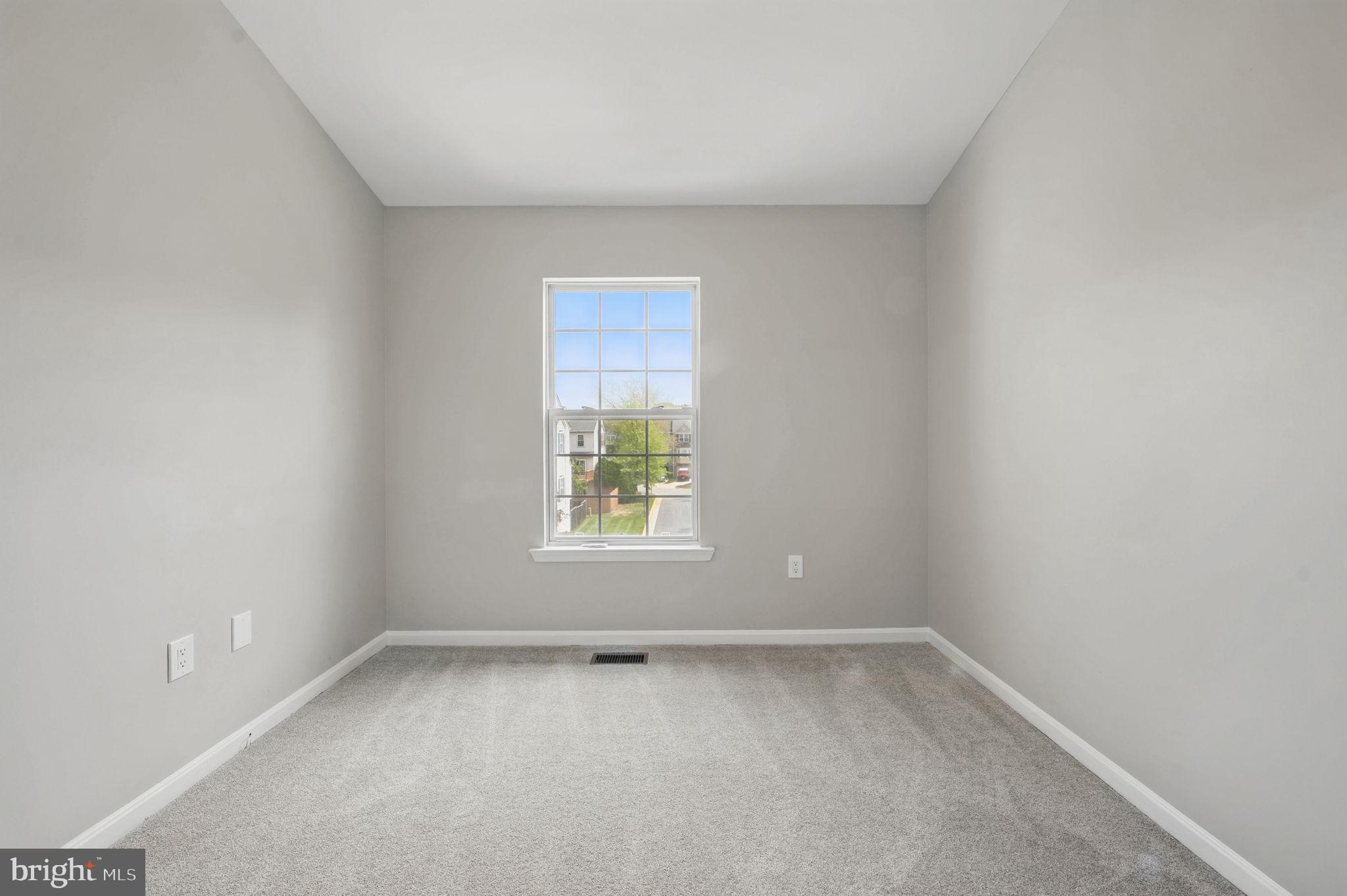 KINGSTOWNE - Residential