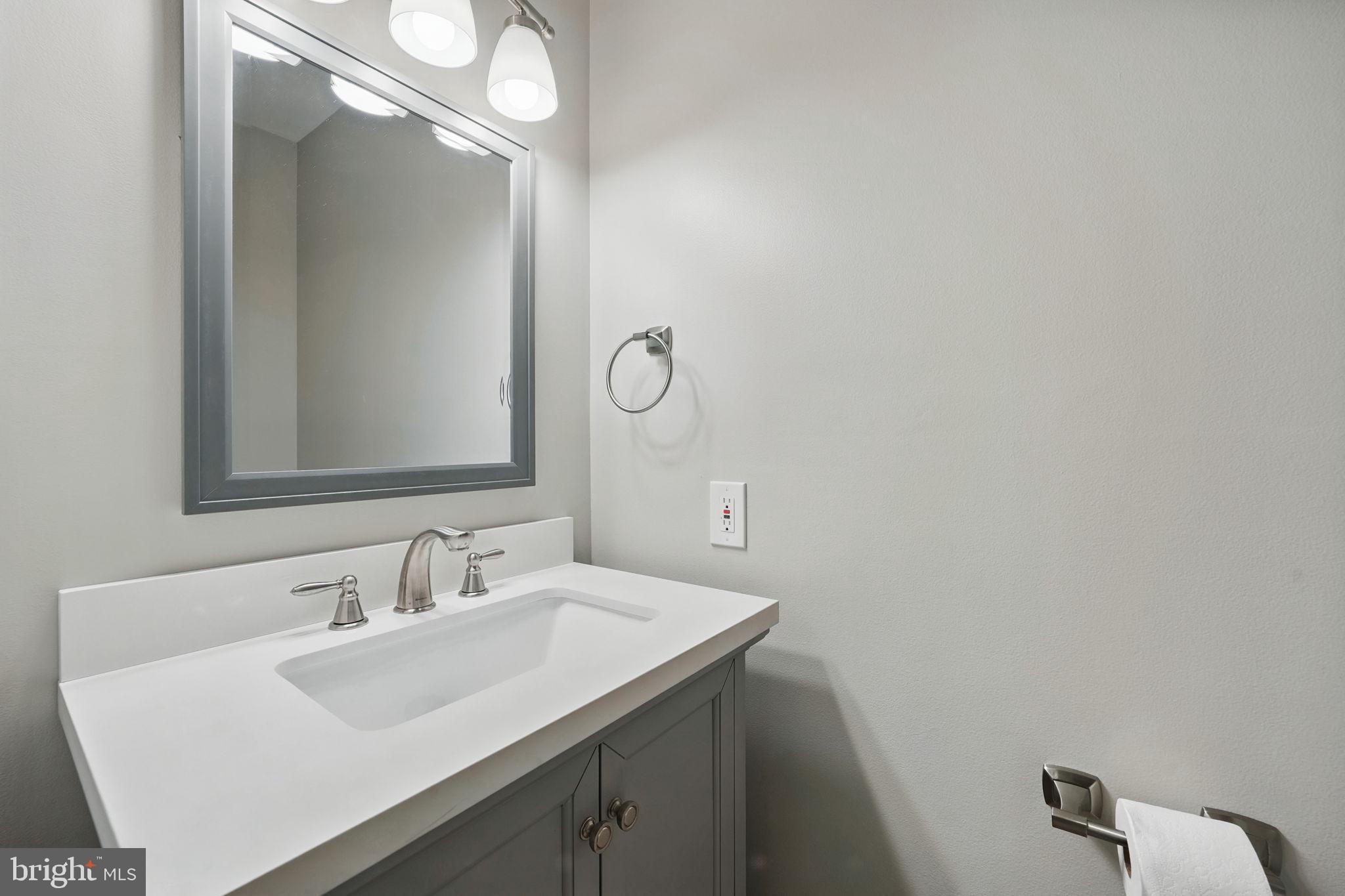 KINGSTOWNE - Residential