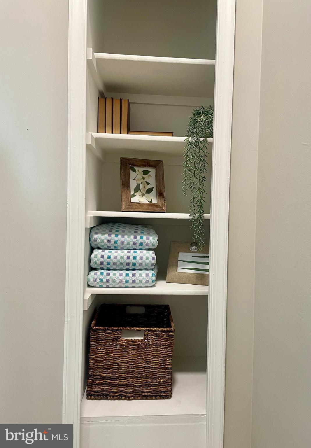 KINGSTOWNE - Residential