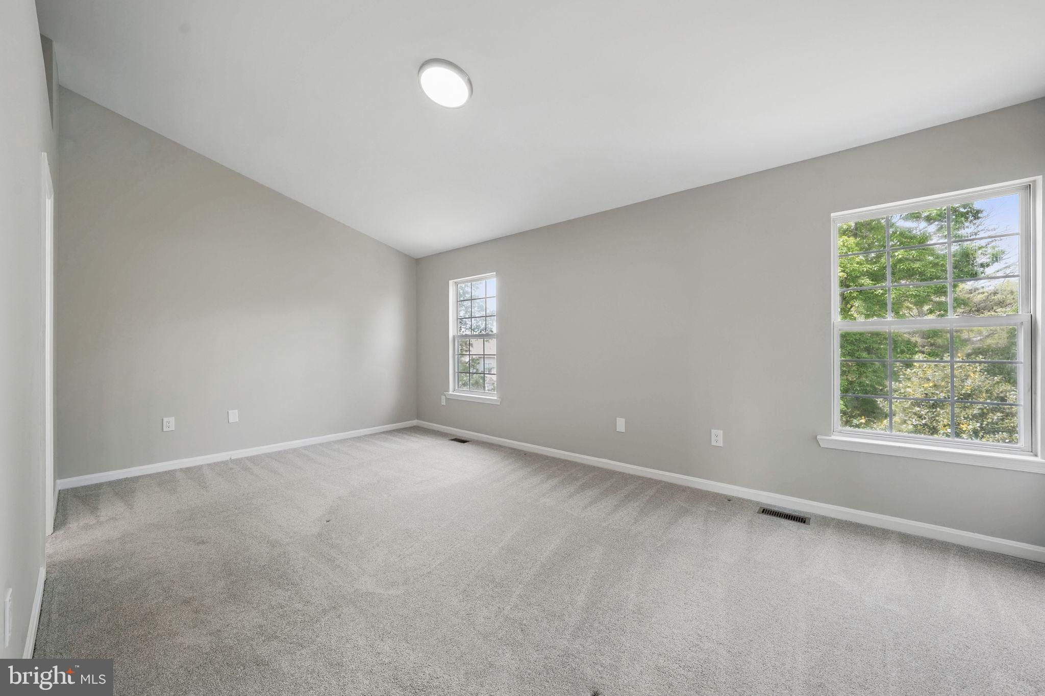 KINGSTOWNE - Residential